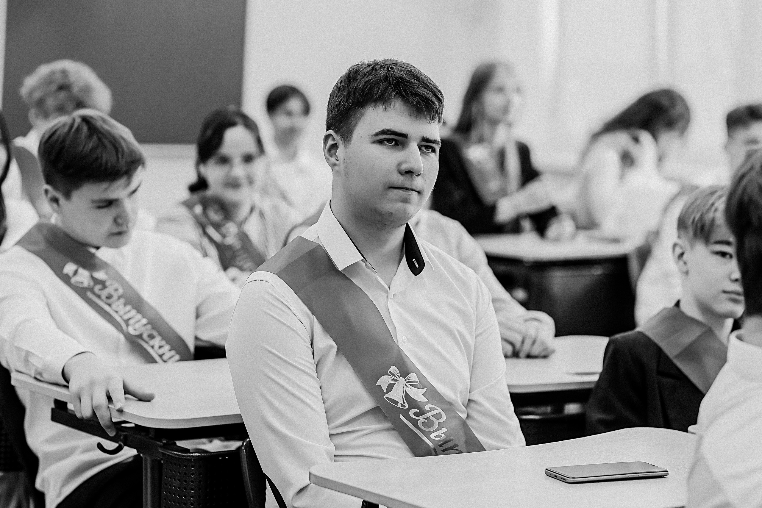 Последний звонок. Семейный фотограф Тюмень, фотограф на роды Салмина Мария