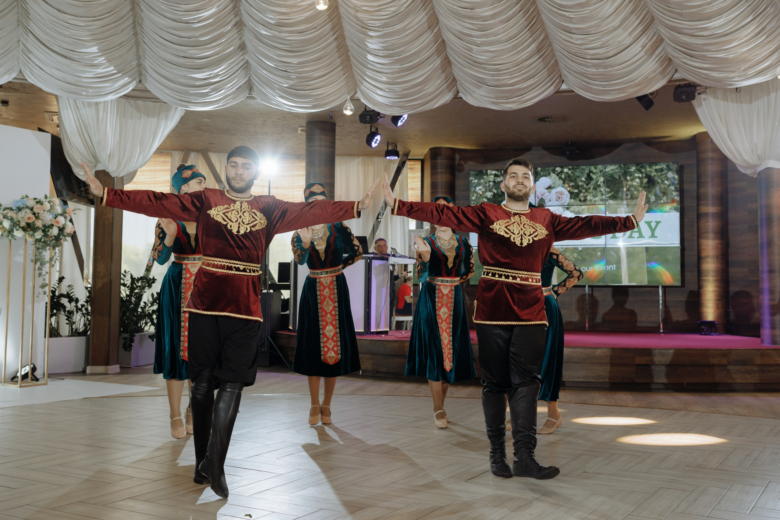 Степан и Элянора (полный день). Свадебный фотограф