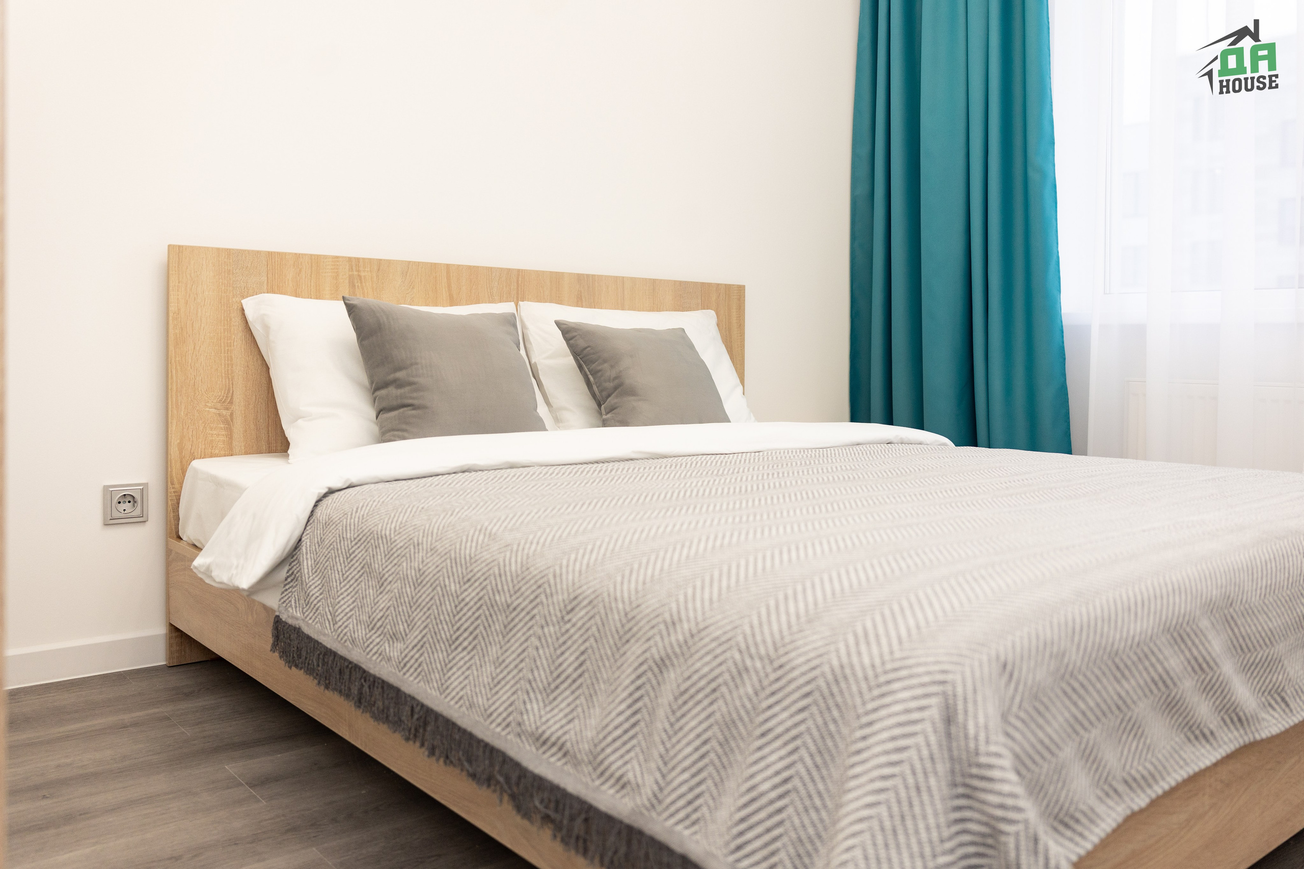 Компания Da House. Репортажный и портретный фотограф в Санктпетербурге. Видиосъемка мероприятий в Санкт-Петербурге