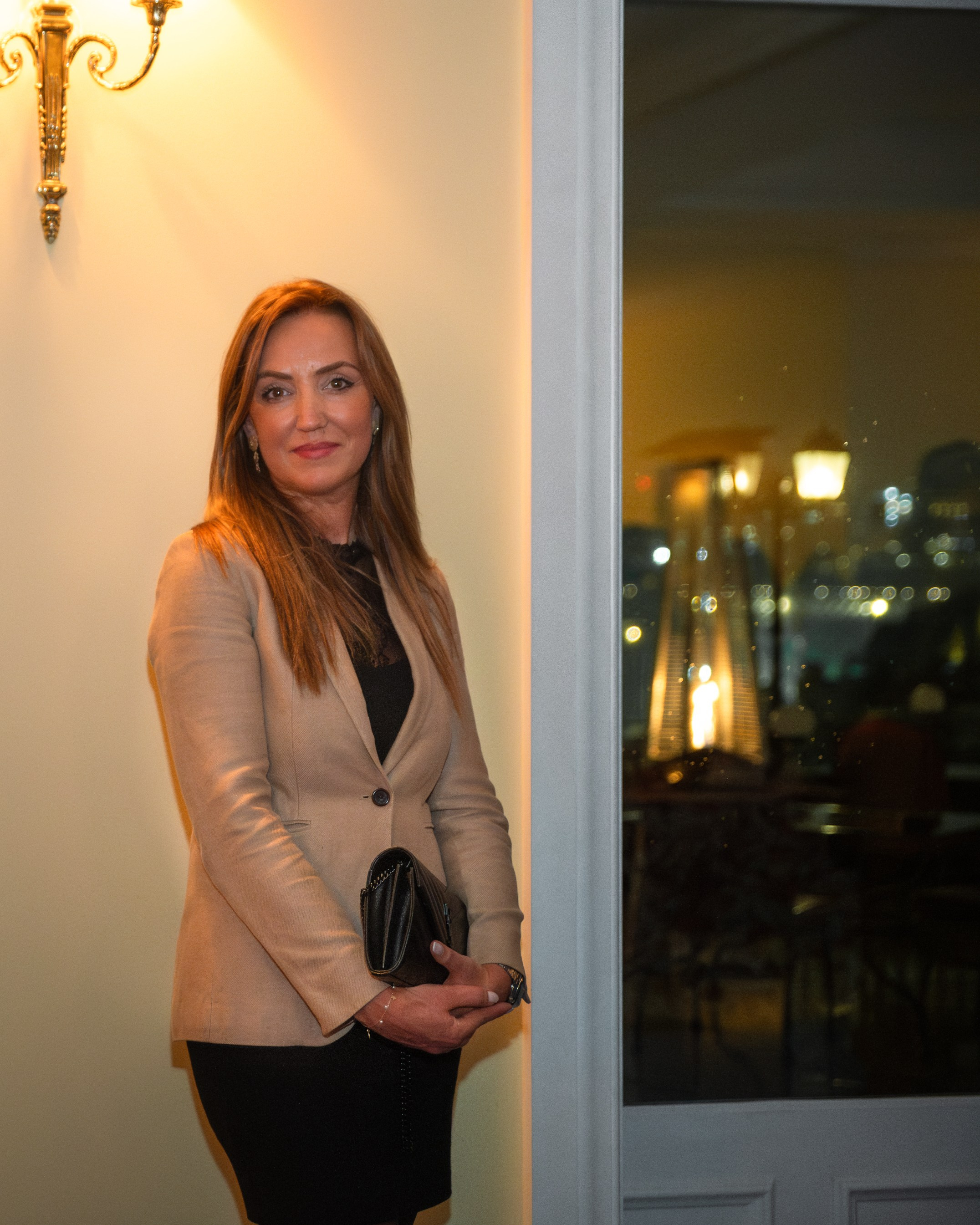 EUGÉNIO CAMPOS IN YEATMAN. Anastasiia Antoniuk portrait, family and couple photographer, Portugal