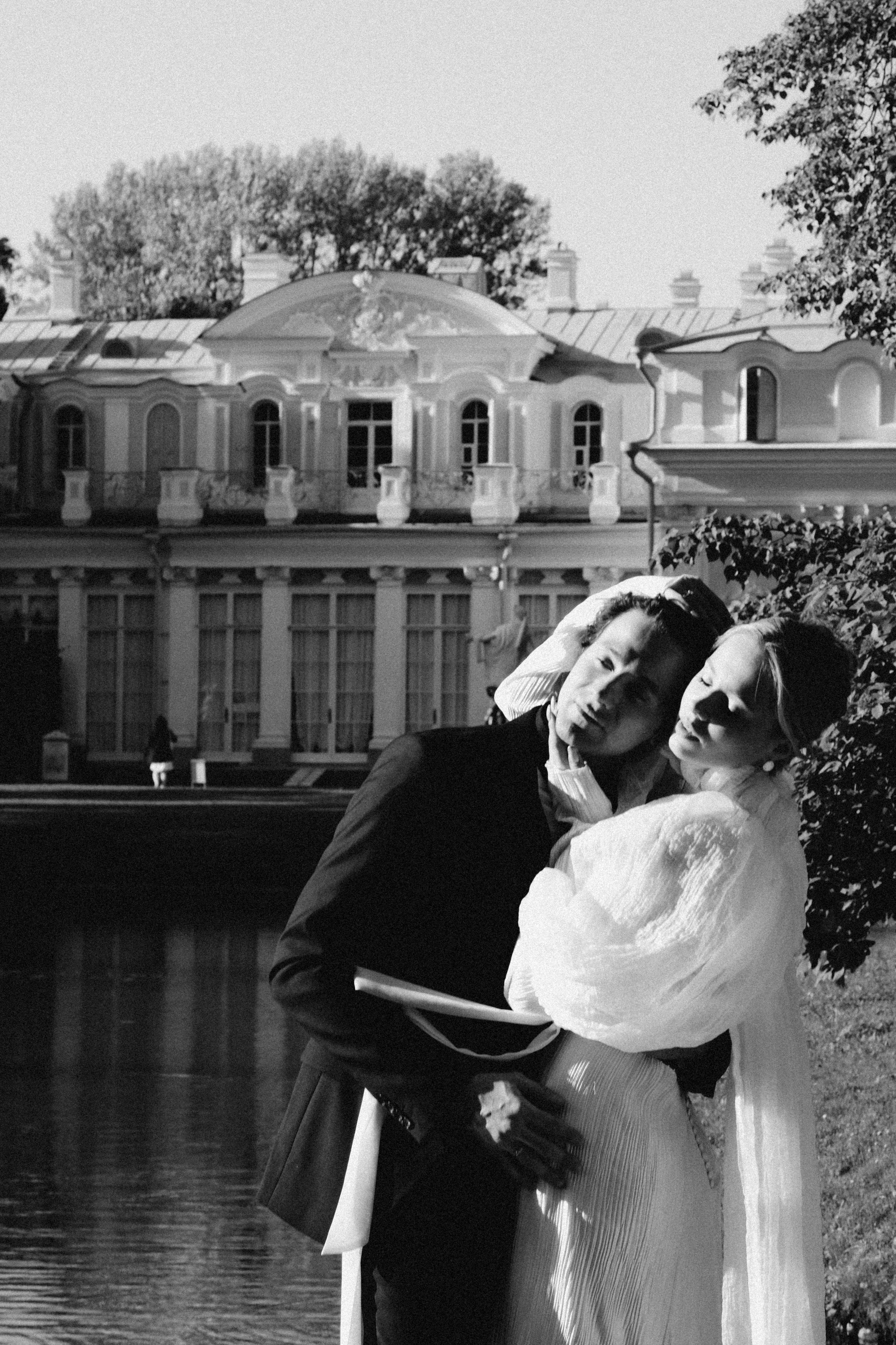 СВАДЕБНАЯ СЬЕМКА В ПАРКЕ ОРАНИЕНБАУМ. Профессиональный фотограф, Санкт-Петербург — Виктория Богомолова