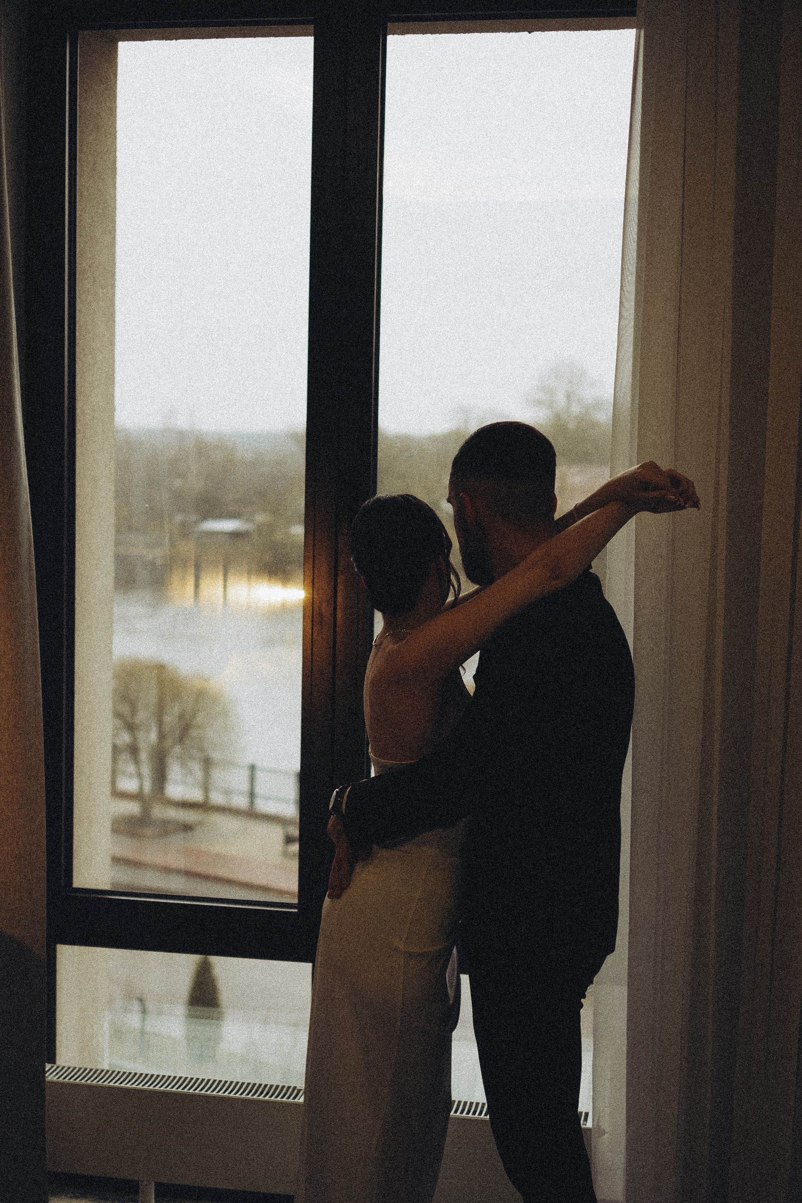 СВАДЕБНАЯ СЬЕМКА СБОРОВ ЖЕНИХА И НЕВЕСТЫ В ОТЕЛЕ И ТАКЖЕ ФОТОСЕССИИЯ В ОТЕЛЕЕ МЕГАПОЛИС БРЯНСК. Профессиональный фотограф, Санкт-Петербург — Виктория Богомолова