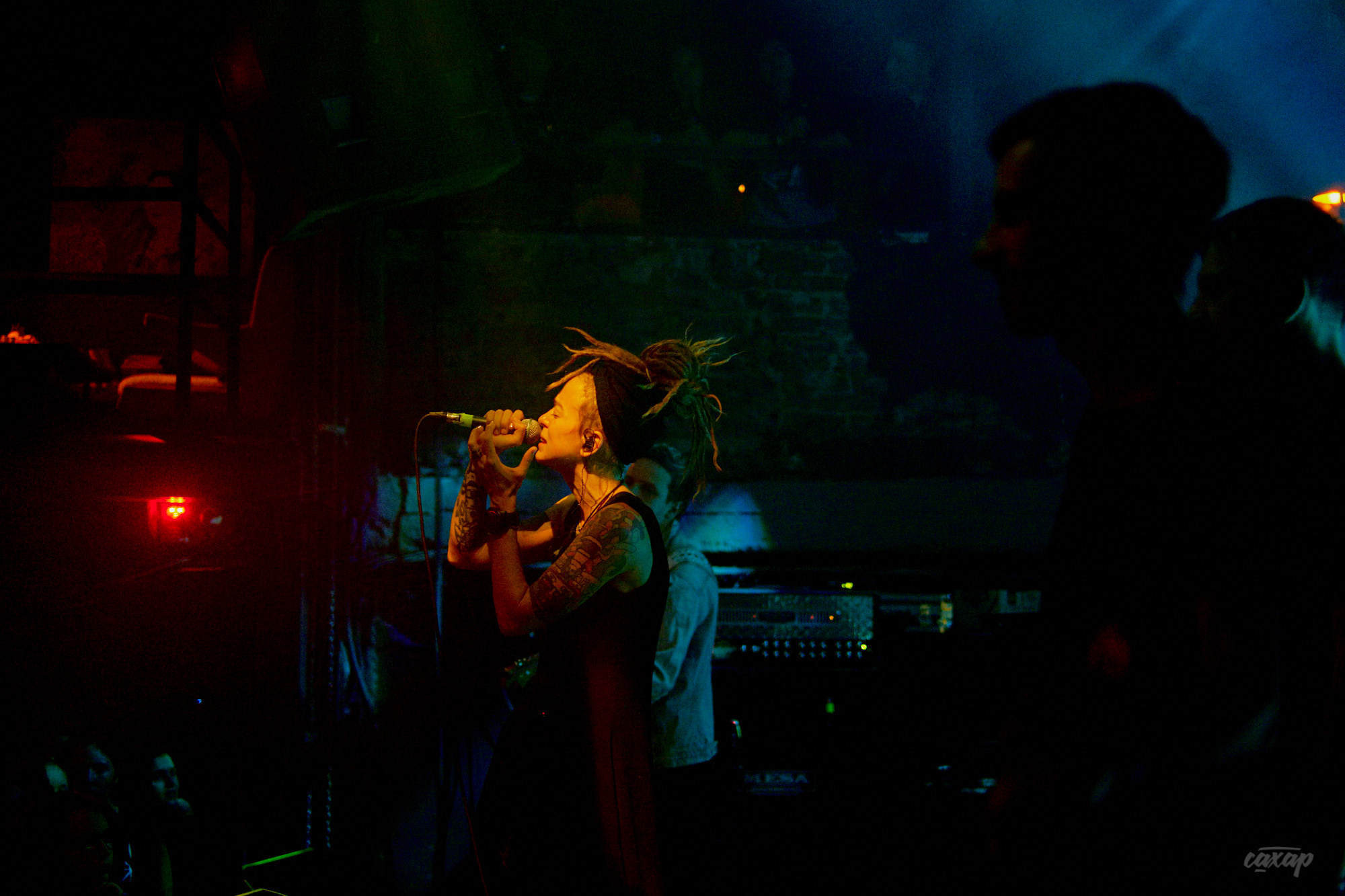 Alai Oli, фото с концерта. Фотограф в Екатеринбурге Юра Сахар. Профессиональный фотограф в Екатеринбурге Юра Сахар