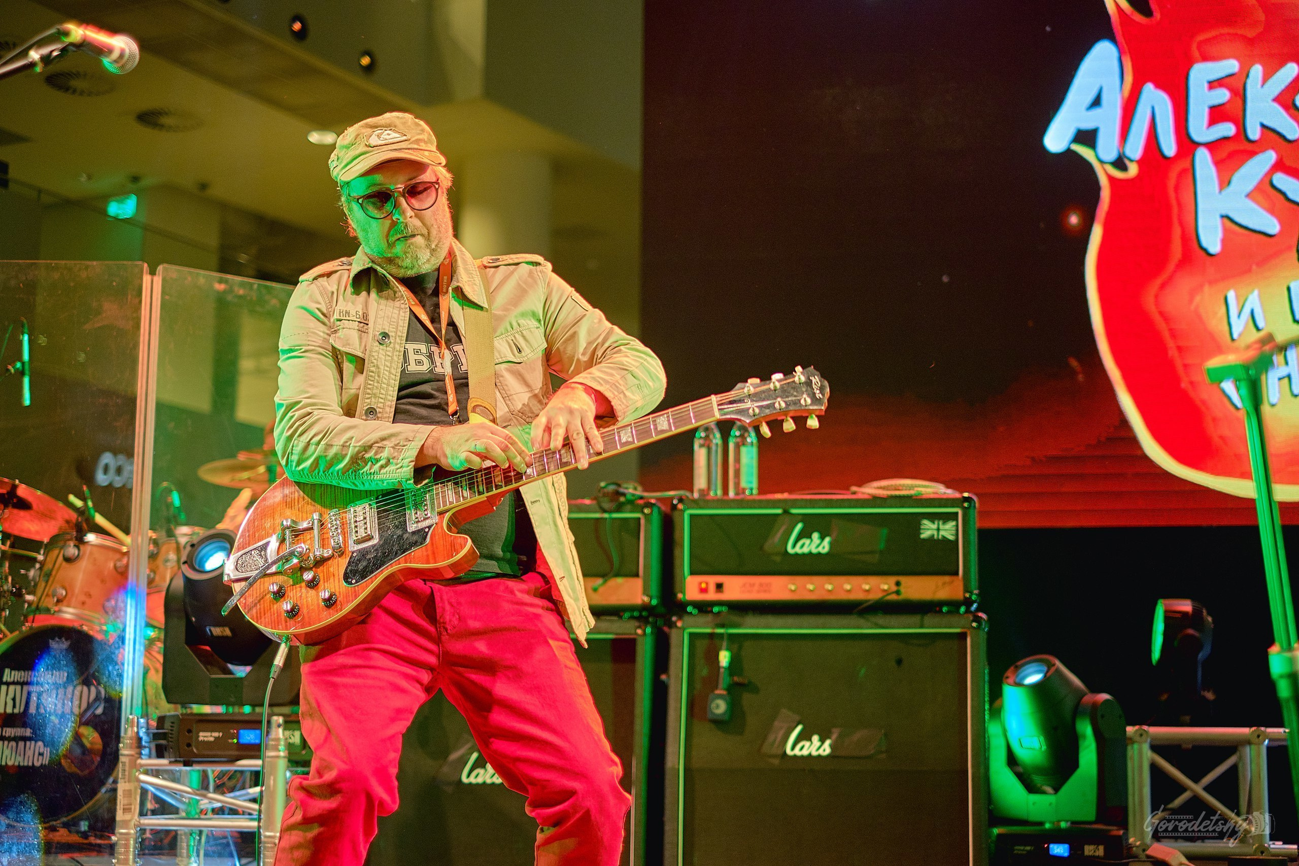 А. Кутиков (Машина Времени), фото с концерта. Фотограф в Екатеринбурге. Профессиональный фотограф в Екатеринбурге Юра Сахар