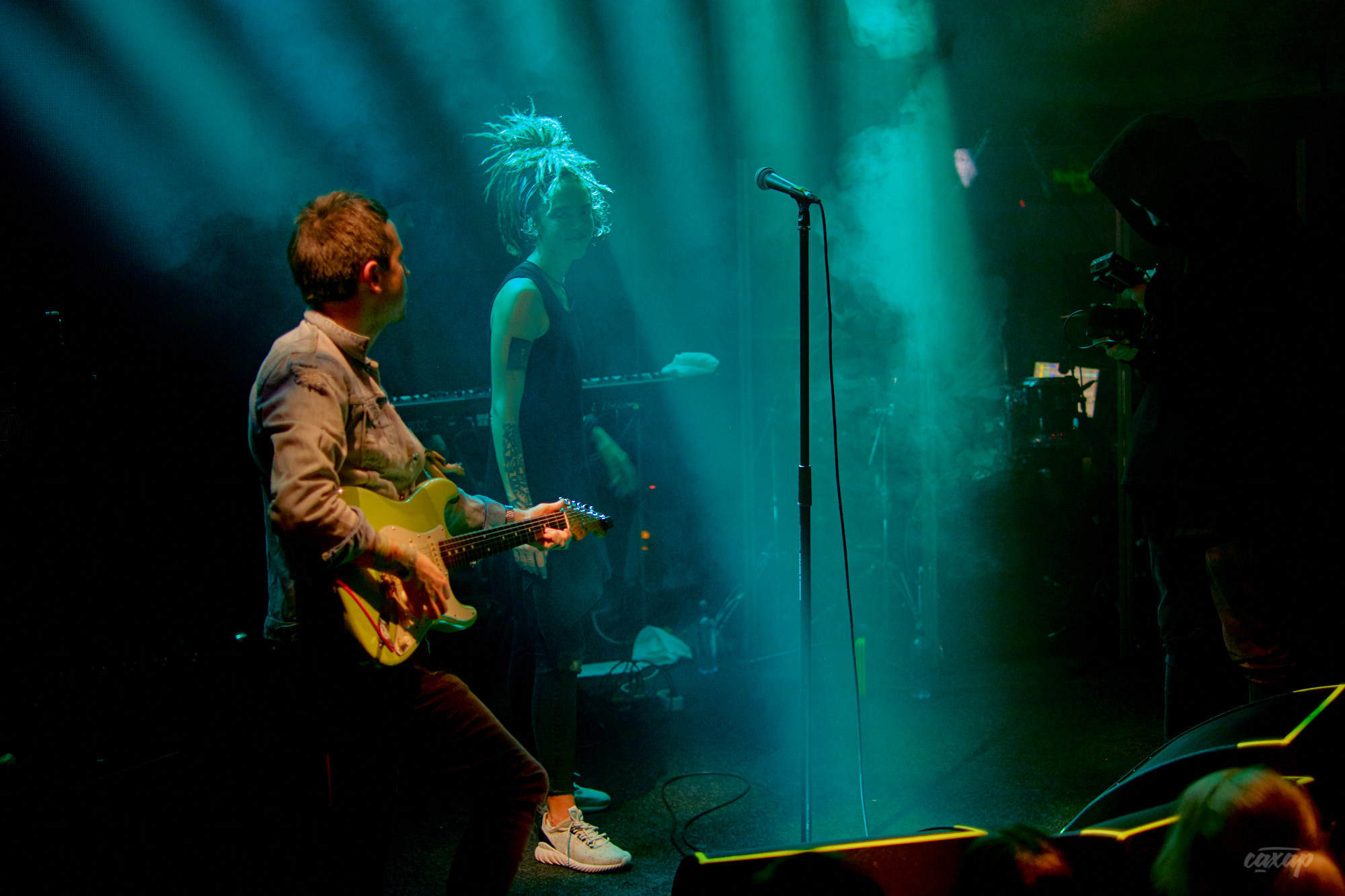 Alai Oli, фото с концерта. Фотограф в Екатеринбурге Юра Сахар. Профессиональный фотограф в Екатеринбурге Юра Сахар