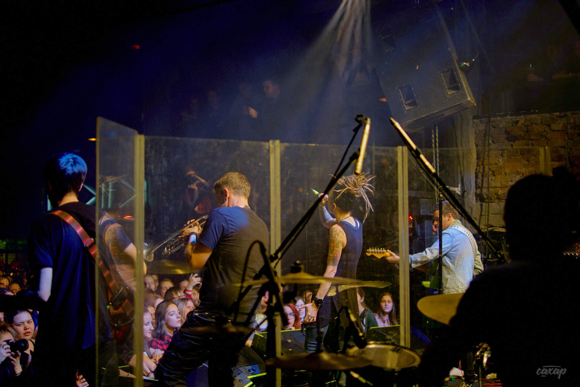 Alai Oli, фото с концерта. Фотограф в Екатеринбурге Юра Сахар. Профессиональный фотограф в Екатеринбурге Юра Сахар