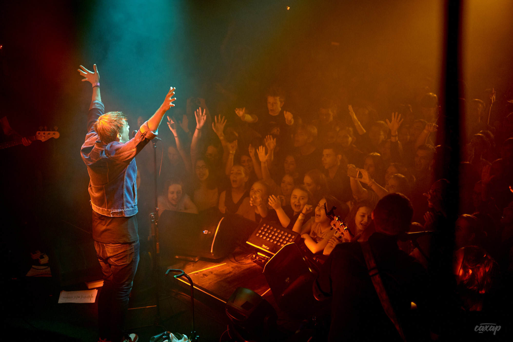 Сансара, фото с концерта. Фотограф в Екатеринбурге Юра Сахар. Профессиональный фотограф в Екатеринбурге Юра Сахар