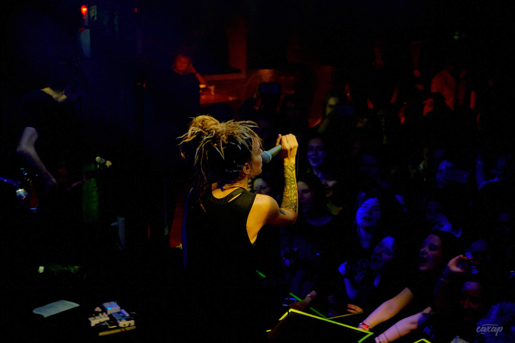 Alai Oli, фото с концерта. Фотограф в Екатеринбурге Юра Сахар. Профессиональный фотограф в Екатеринбурге Юра Сахар