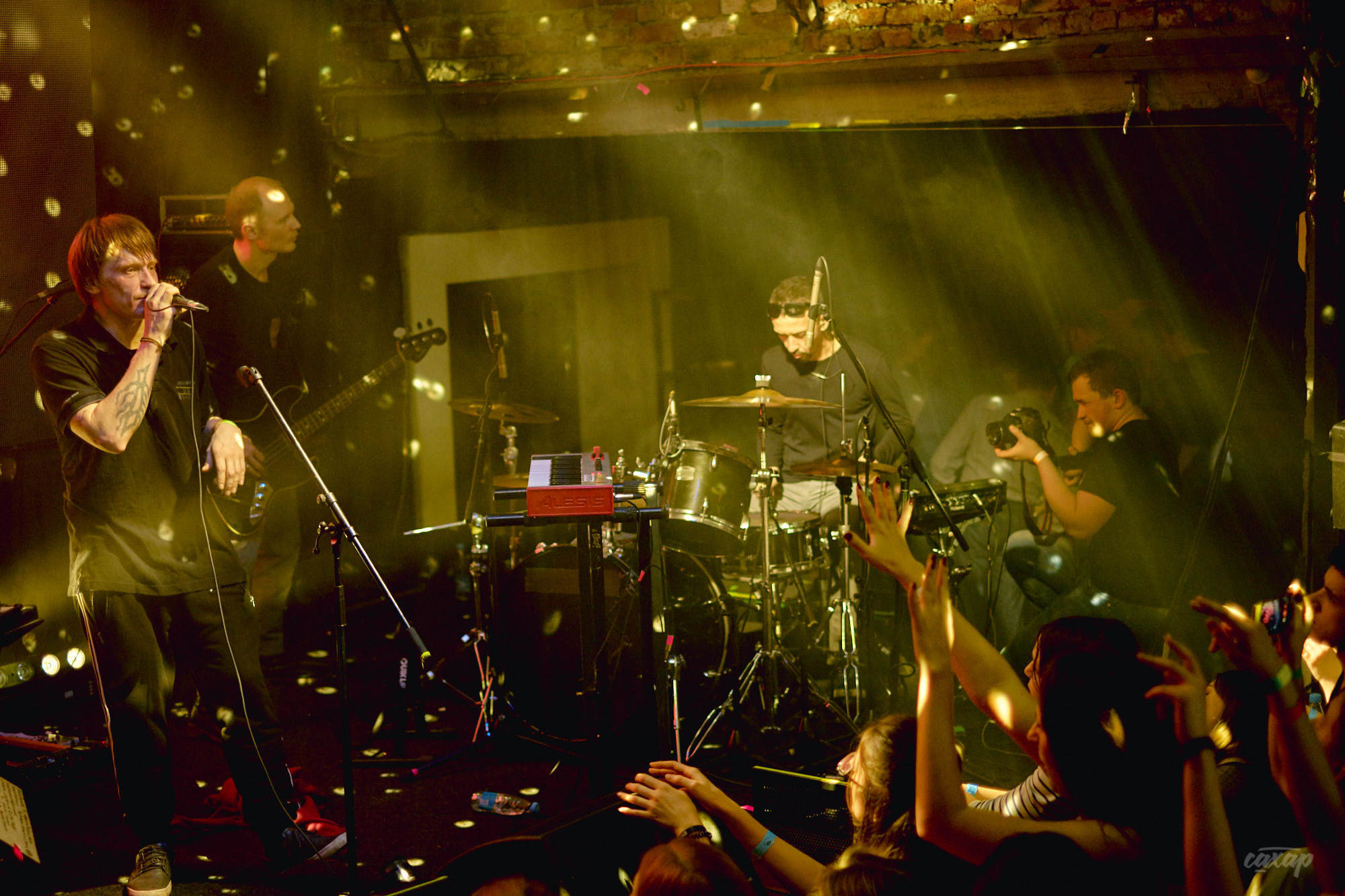 Курара, фото с концерта. Фотограф в Екатеринбурге Юра Сахар. Профессиональный фотограф в Екатеринбурге Юра Сахар