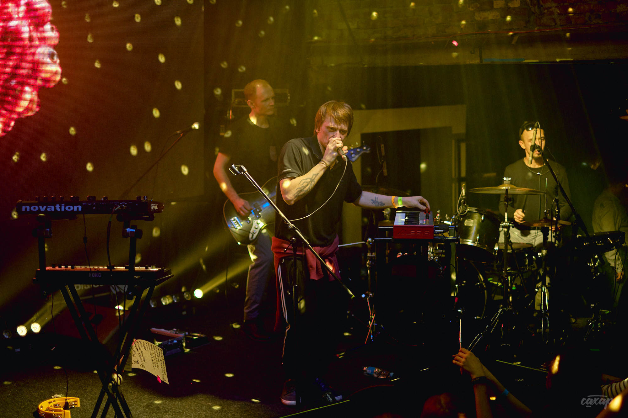 Курара, фото с концерта. Фотограф в Екатеринбурге Юра Сахар. Профессиональный фотограф в Екатеринбурге Юра Сахар