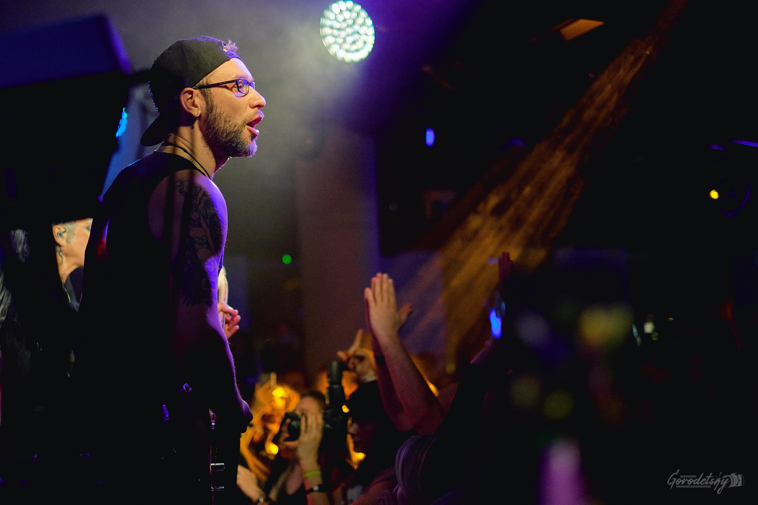 Линда, фото с концерта. Фотограф в Екатеринбурге Юра Сахар. Профессиональный фотограф в Екатеринбурге Юра Сахар