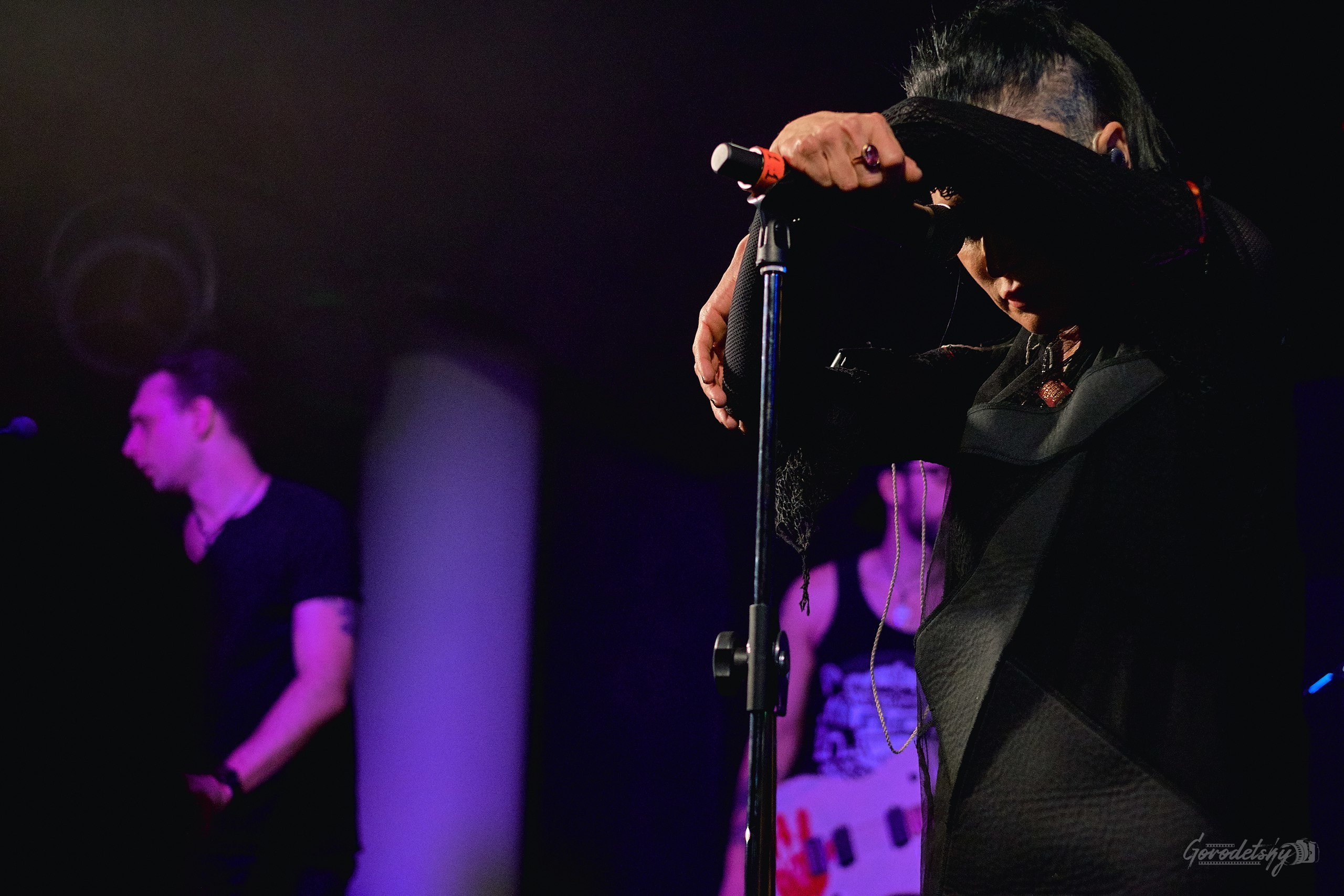 Линда, фото с концерта. Фотограф в Екатеринбурге Юра Сахар. Профессиональный фотограф в Екатеринбурге Юра Сахар