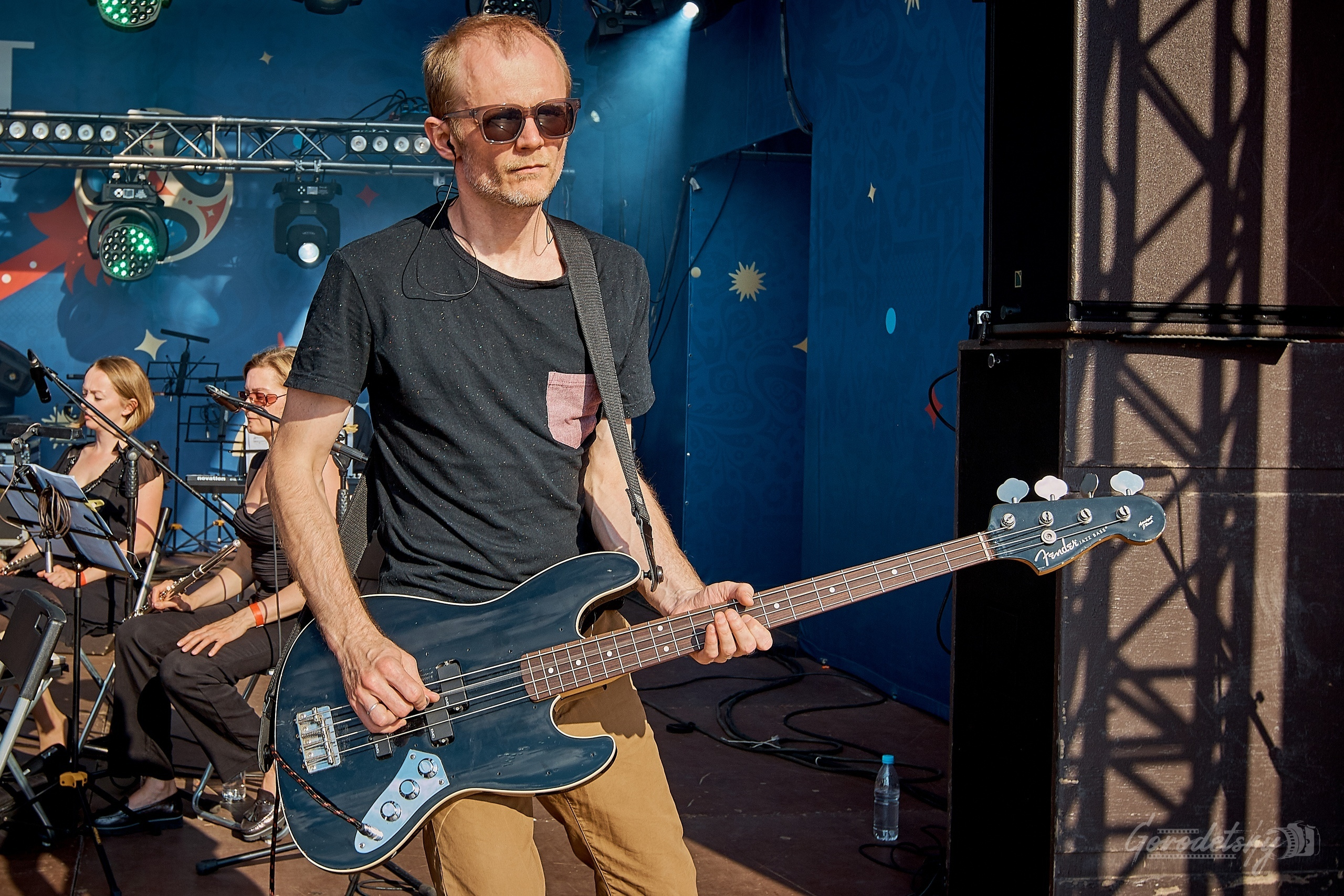 Курара и Другой Оркестр, фото с концерта. Фотограф в Екатеринбурге Юр. Профессиональный фотограф в Екатеринбурге Юра Сахар