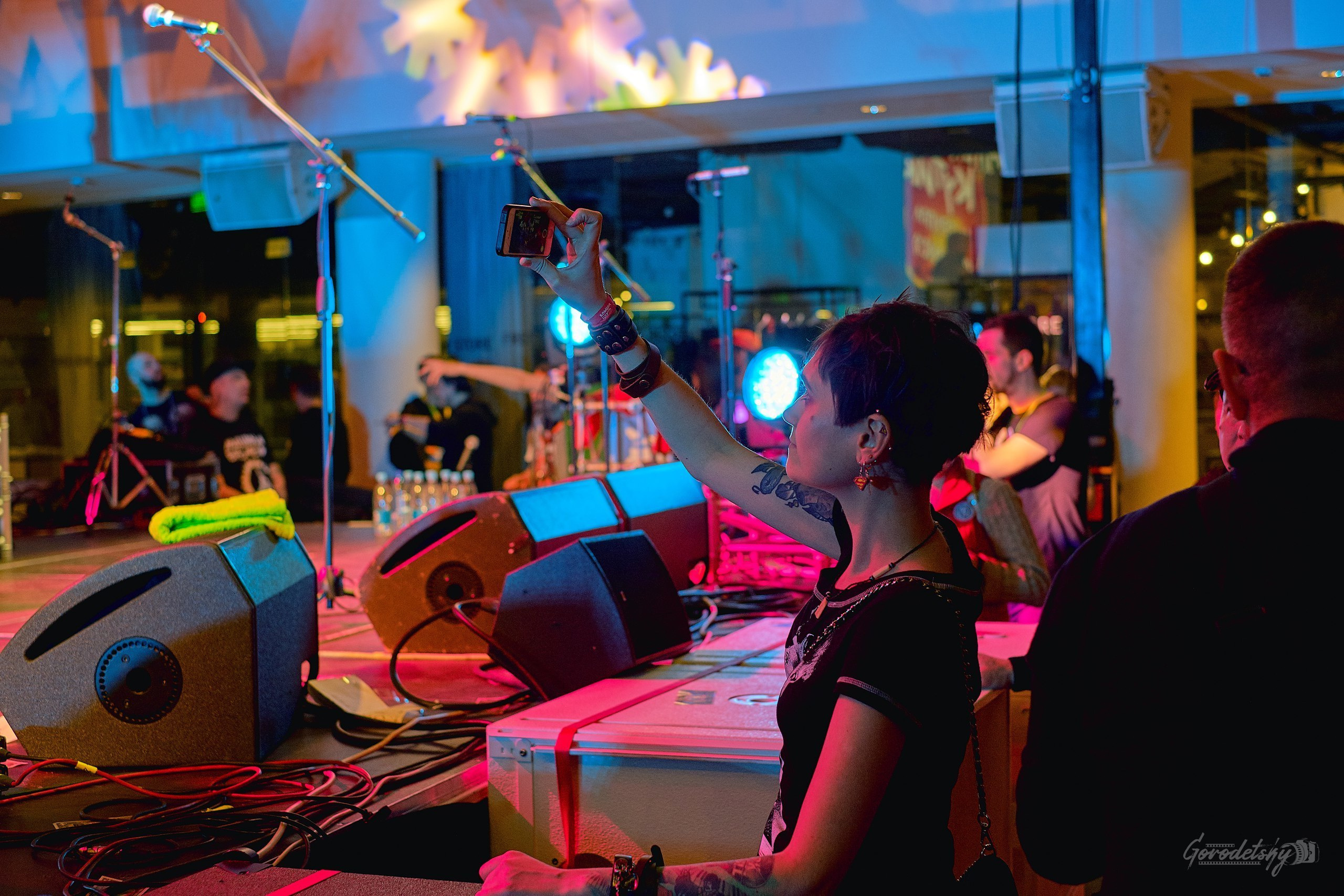 А. Кутиков (Машина Времени), фото с концерта. Фотограф в Екатеринбурге. Профессиональный фотограф в Екатеринбурге Юра Сахар