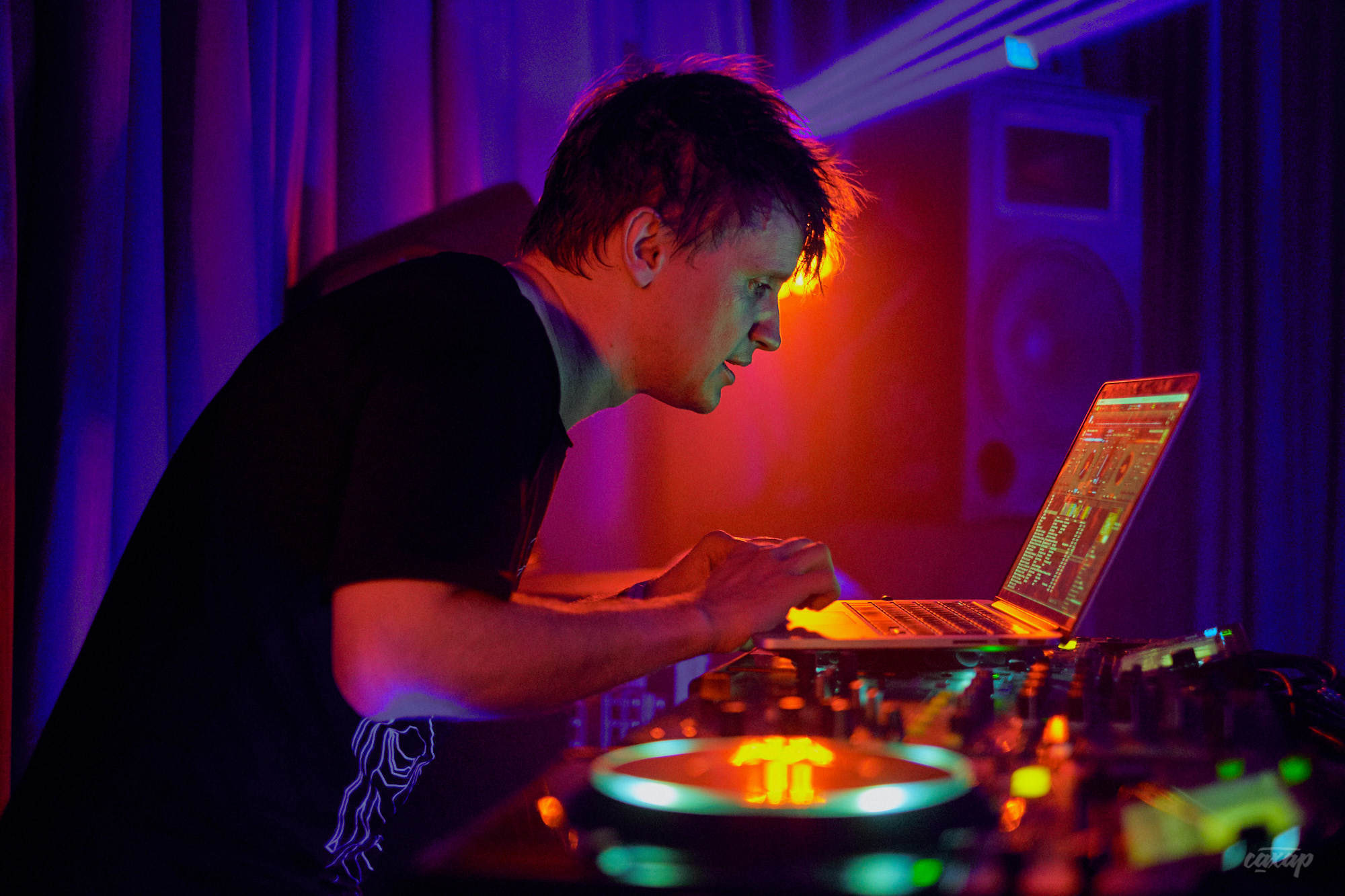 Сансара, фото с концерта. Фотограф в Екатеринбурге Юра Сахар. Профессиональный фотограф в Екатеринбурге Юра Сахар