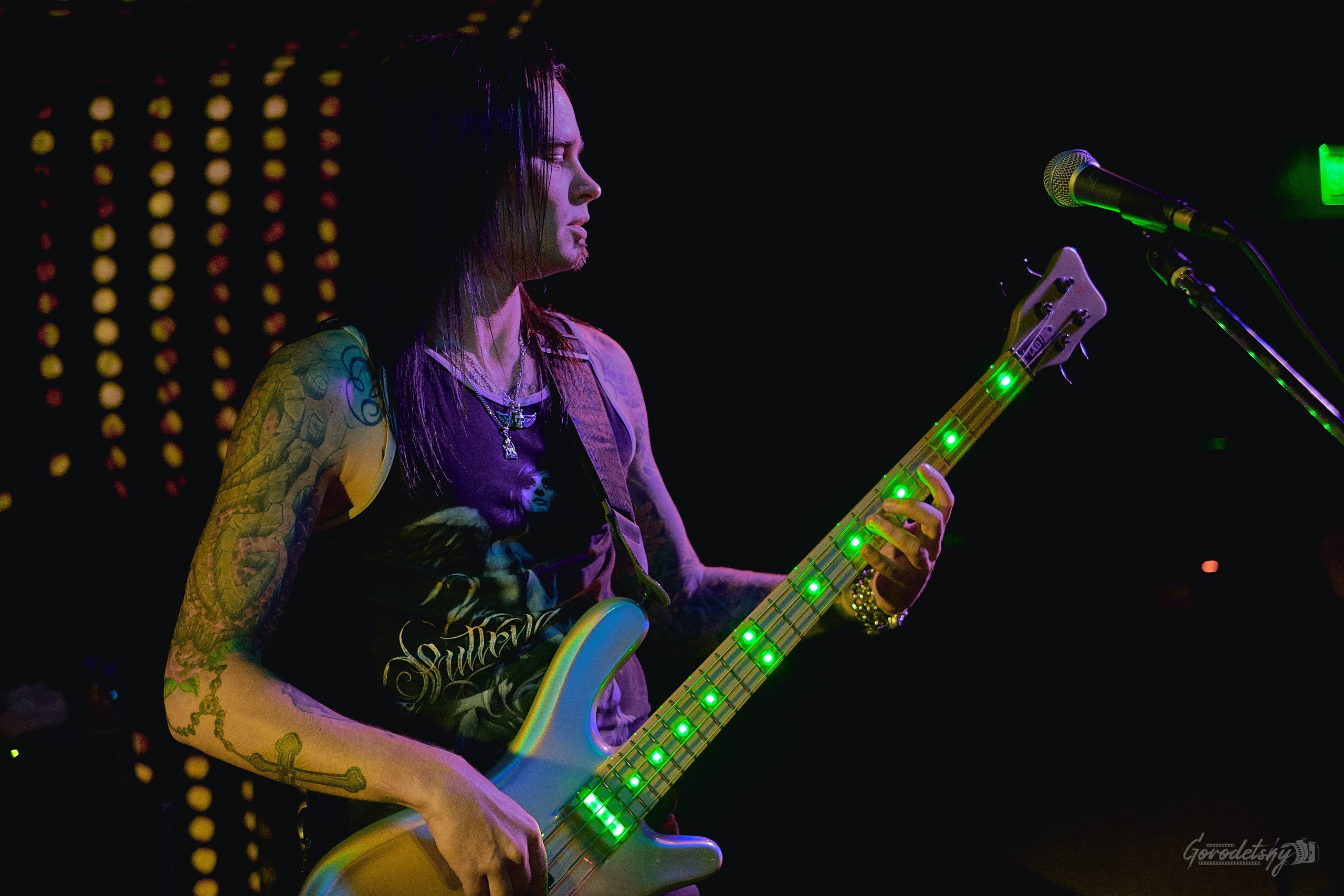 Линда, фото с концерта. Фотограф в Екатеринбурге Юра Сахар. Профессиональный фотограф в Екатеринбурге Юра Сахар