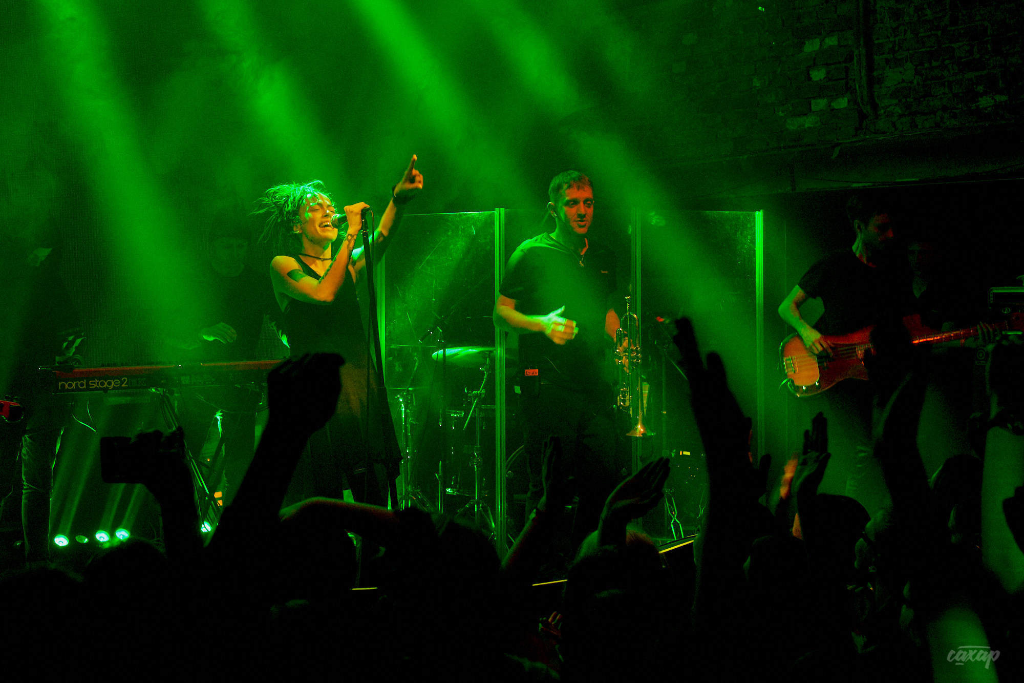 Alai Oli, фото с концерта. Фотограф в Екатеринбурге Юра Сахар. Профессиональный фотограф в Екатеринбурге Юра Сахар