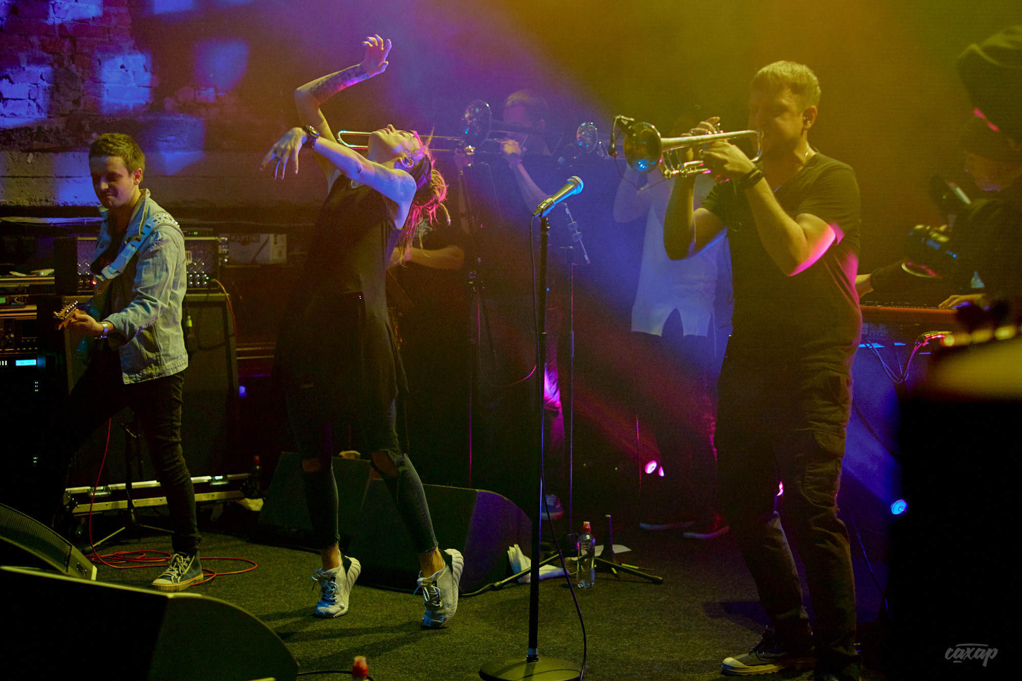 Alai Oli, фото с концерта. Фотограф в Екатеринбурге Юра Сахар. Профессиональный фотограф в Екатеринбурге Юра Сахар