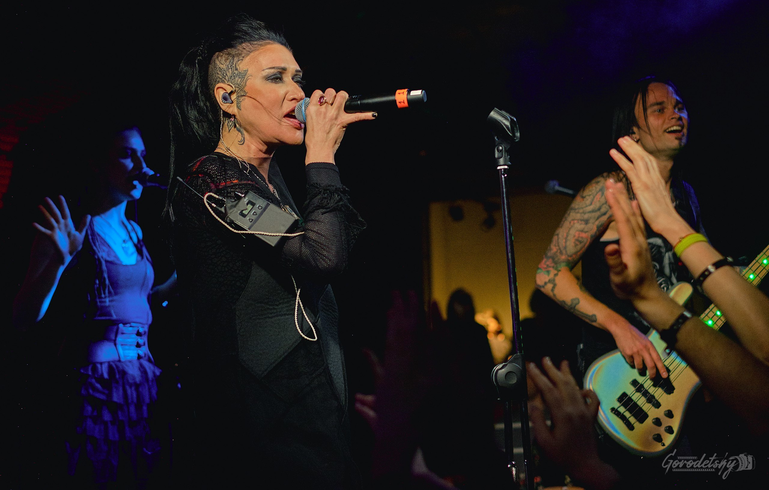 Линда, фото с концерта. Фотограф в Екатеринбурге Юра Сахар. Профессиональный фотограф в Екатеринбурге Юра Сахар