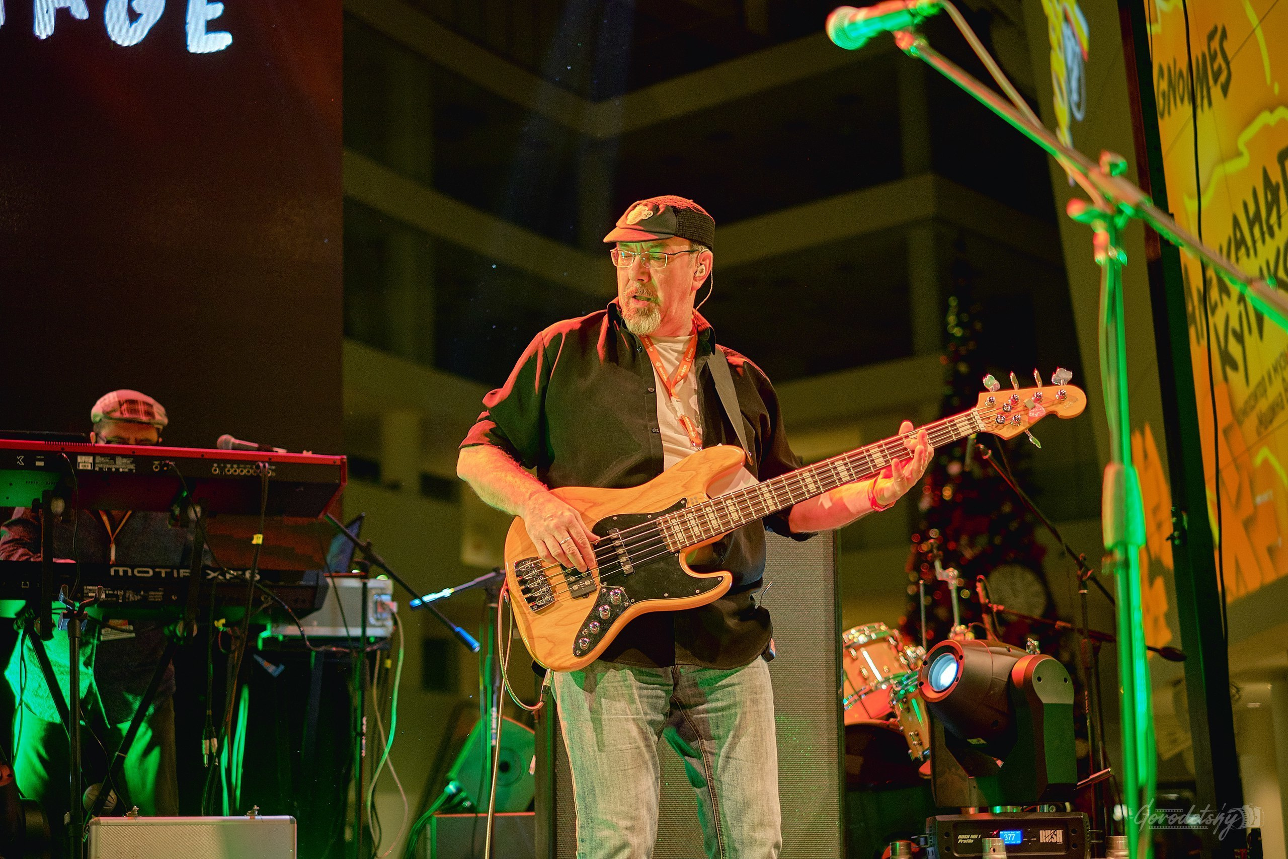 А. Кутиков (Машина Времени), фото с концерта. Фотограф в Екатеринбурге. Профессиональный фотограф в Екатеринбурге Юра Сахар