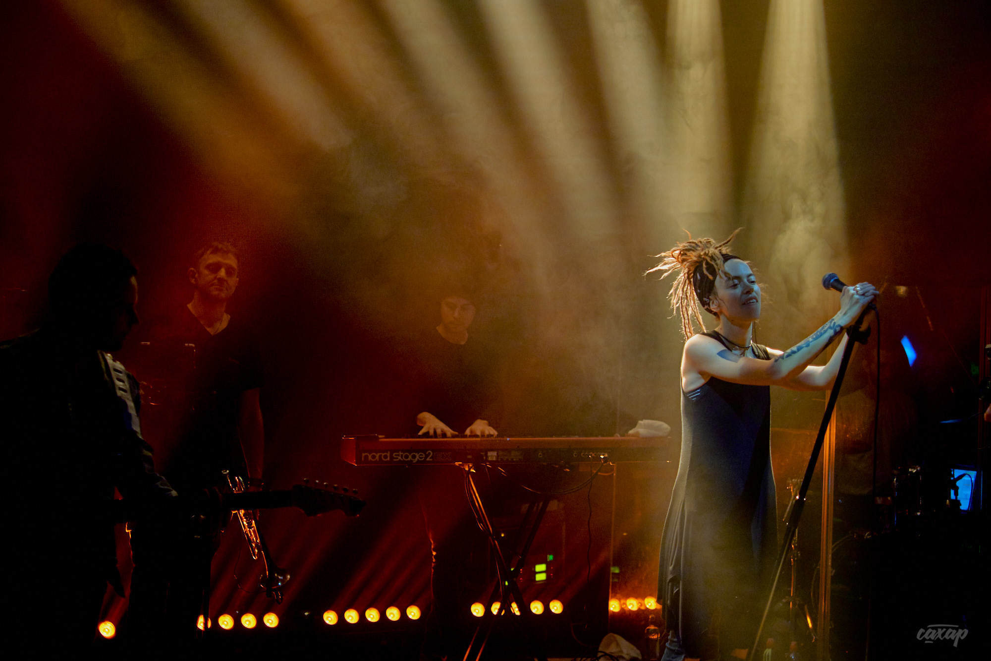 Alai Oli, фото с концерта. Фотограф в Екатеринбурге Юра Сахар. Профессиональный фотограф в Екатеринбурге Юра Сахар