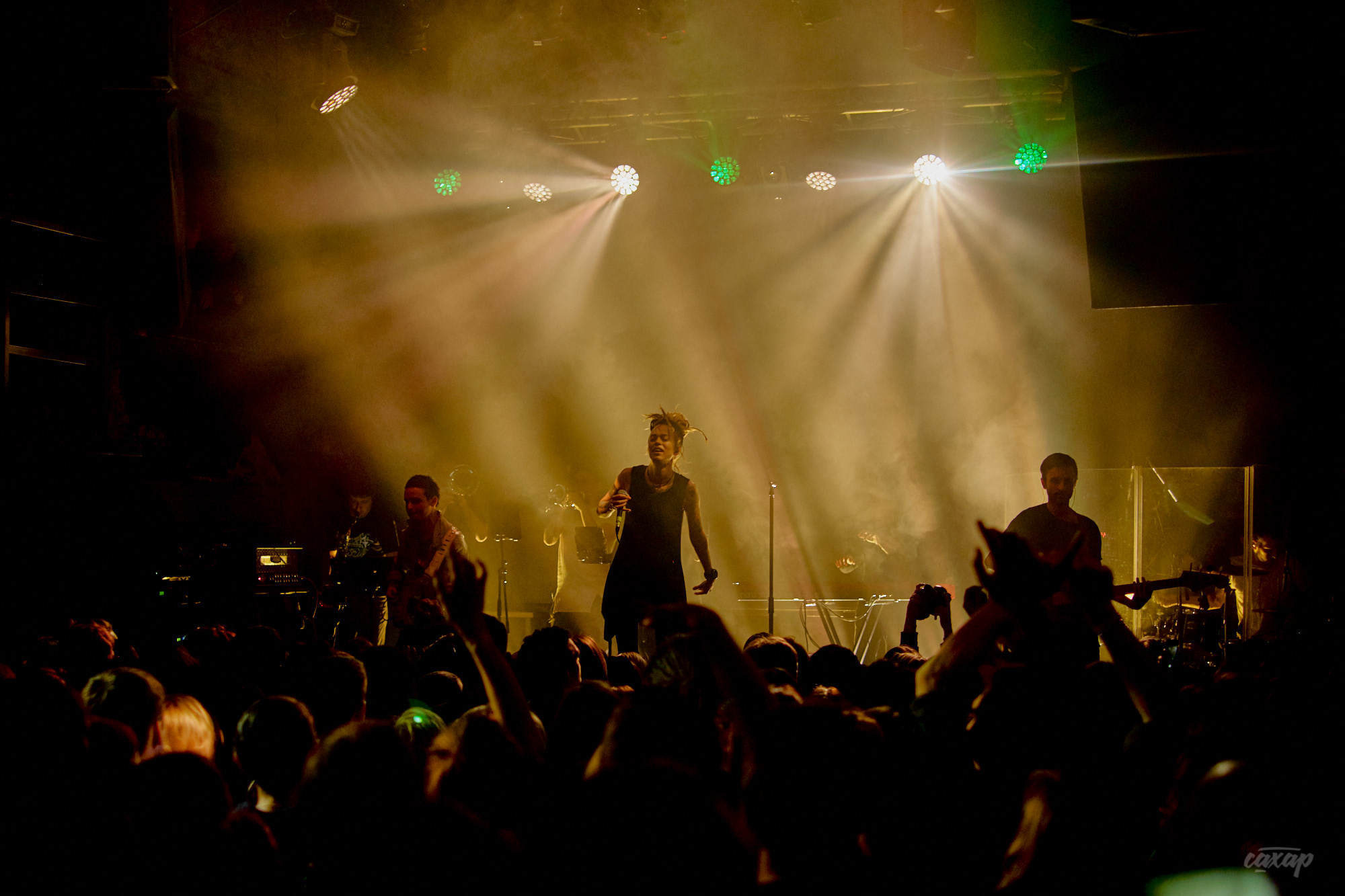 Alai Oli, фото с концерта. Фотограф в Екатеринбурге Юра Сахар. Профессиональный фотограф в Екатеринбурге Юра Сахар