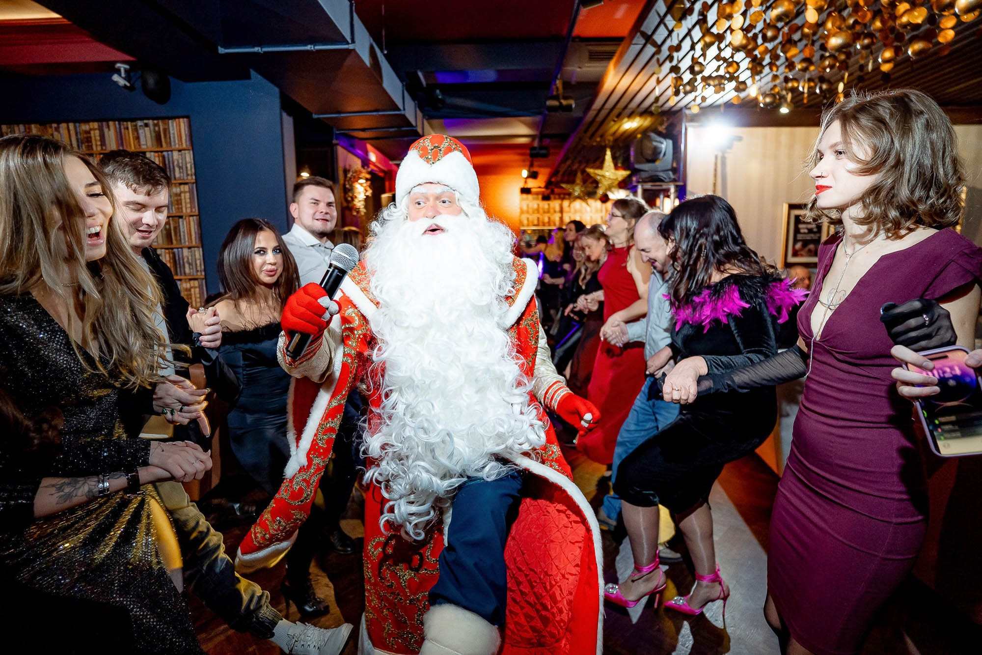 Новый год 2024 в Peoples. Сергей Кошкин. Репортажная и ивент-фотография в Сургуте