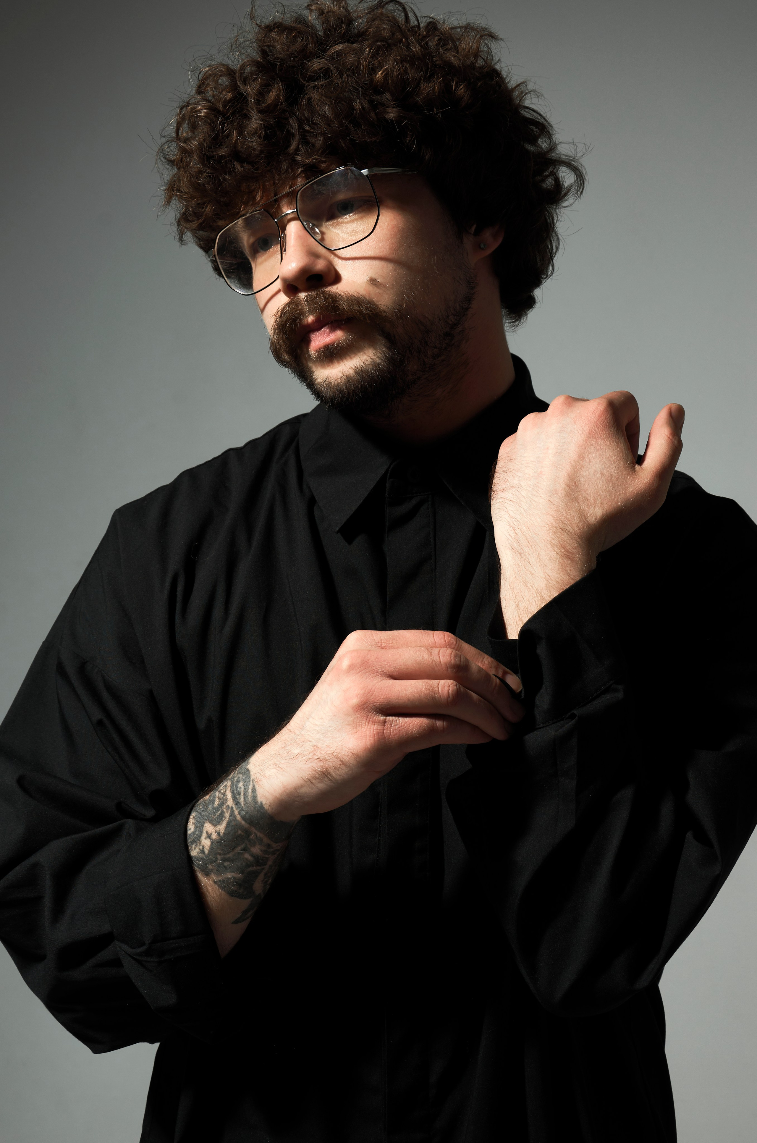 Артем. Главная