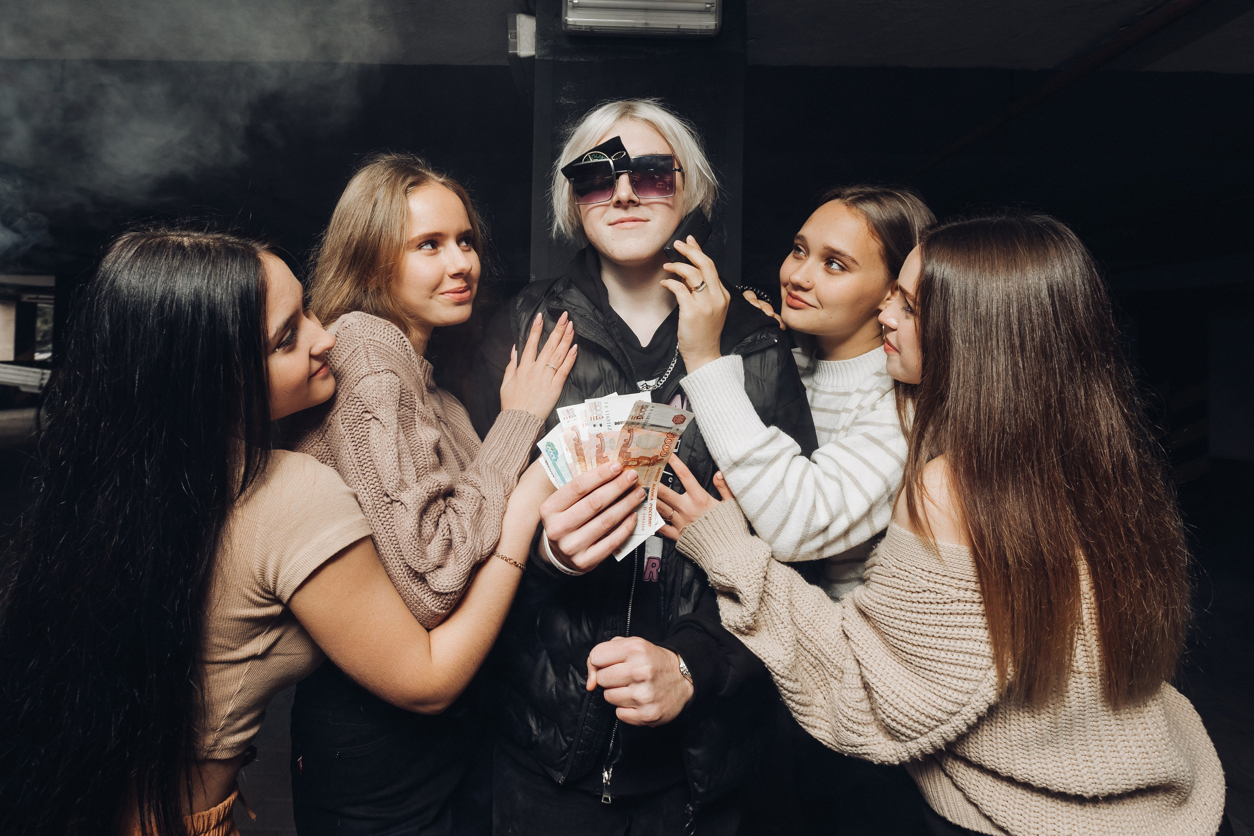 Школьная фотосессия в центре Петропавловска-Камчатского