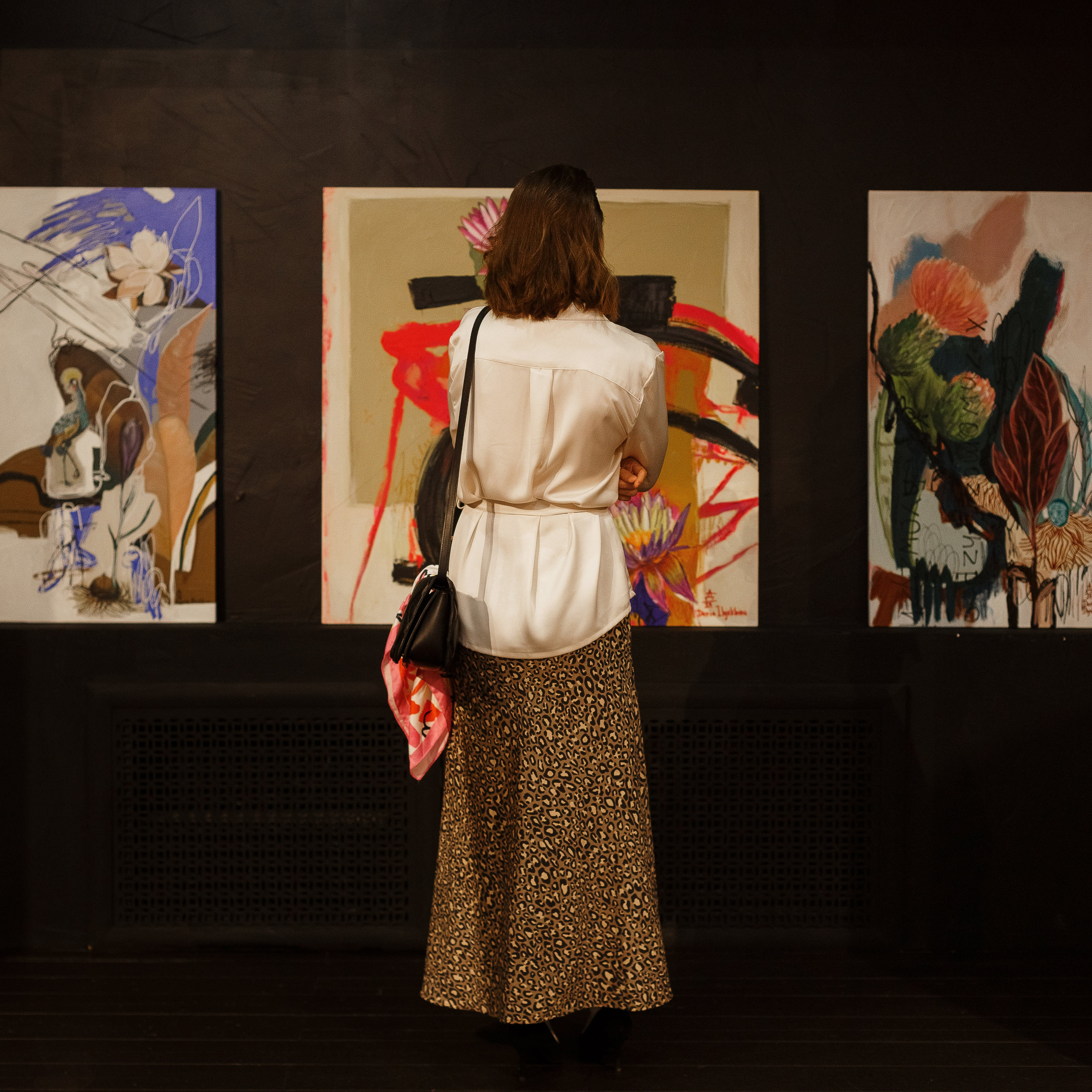 Искусство и утонченность: выставка в Мадам Куку в Таганроге. Свадебный и семейный фотограф в Таганроге Бакарюк Антон