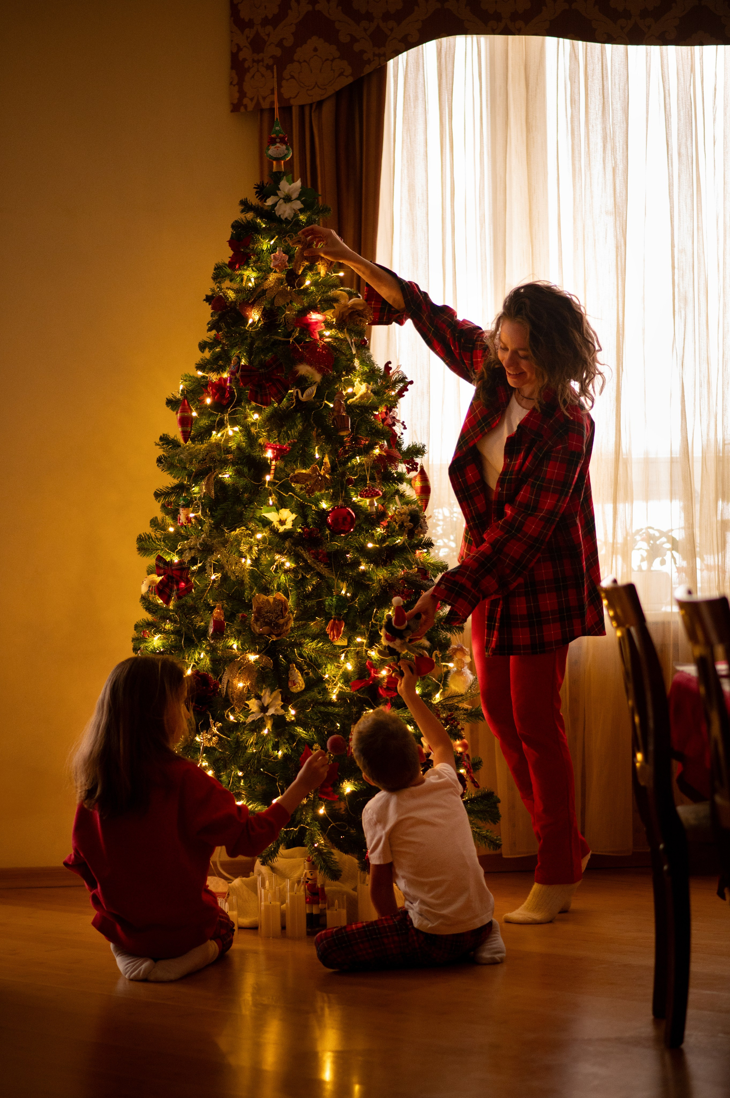 Новогодние съёмки дома. Семейный и детский фотограф в Москве Анна Оськина