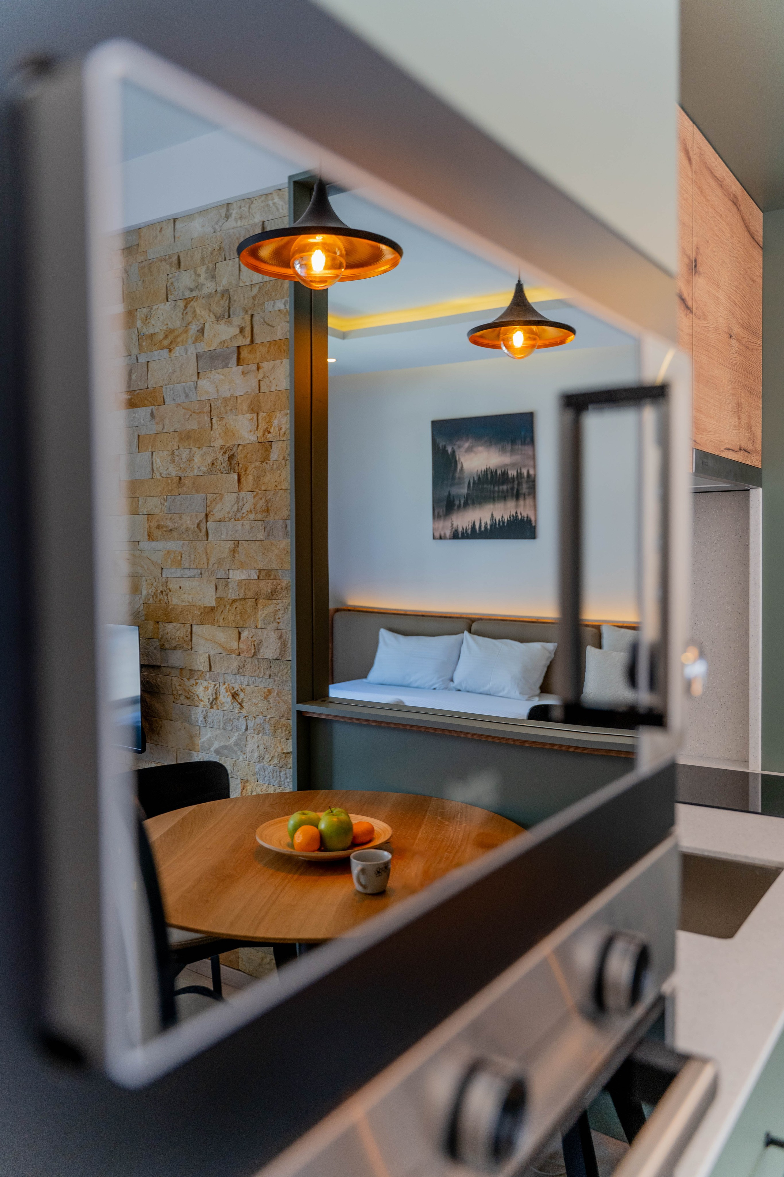 Madre interiors. Photographer Liana Sudets Serbia Kopaonik Brzece Brus