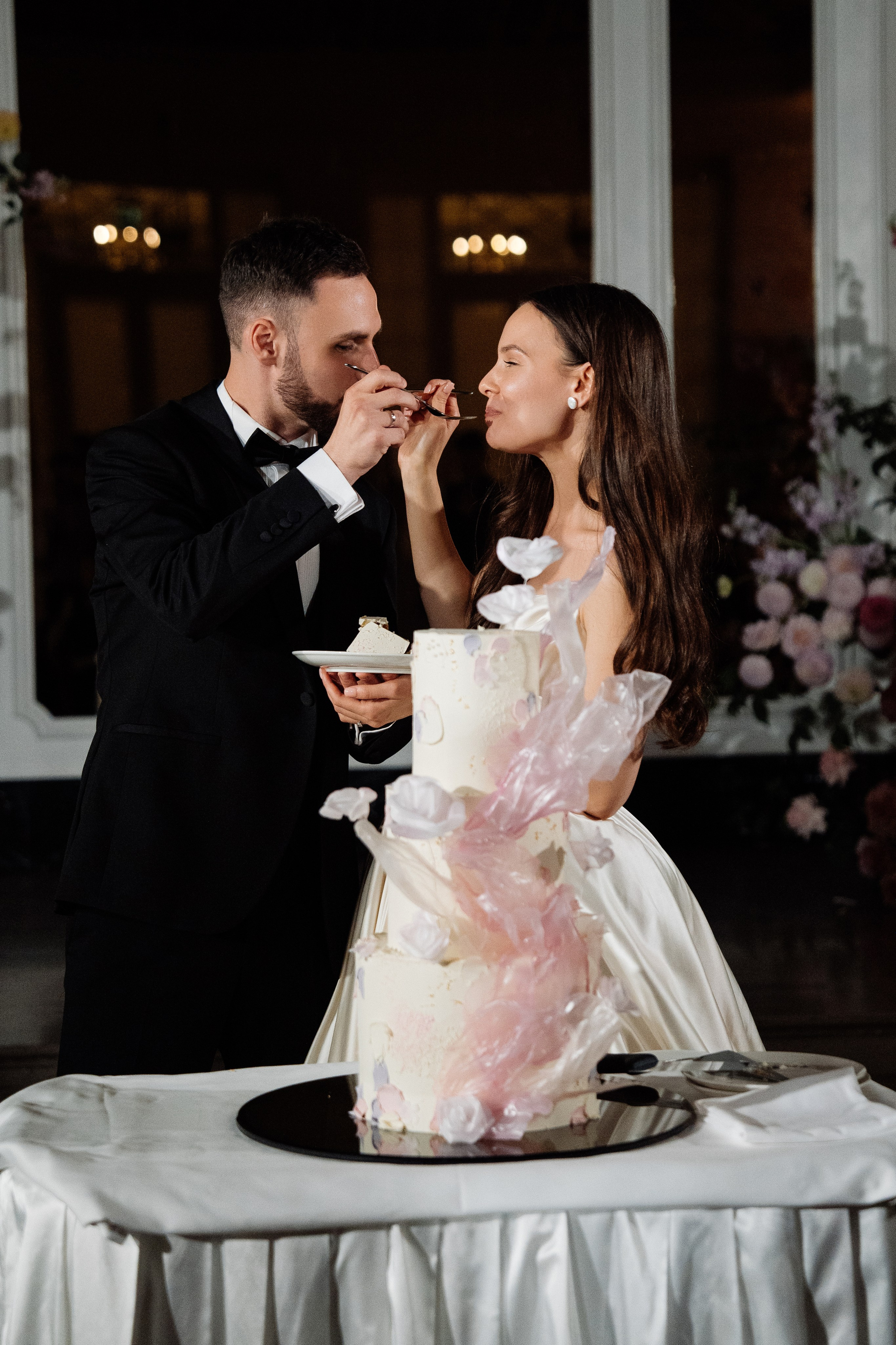 Свадьба в астории. Свадебный фотограф организатор в Санкт-Петербурге Ассоль Опарина