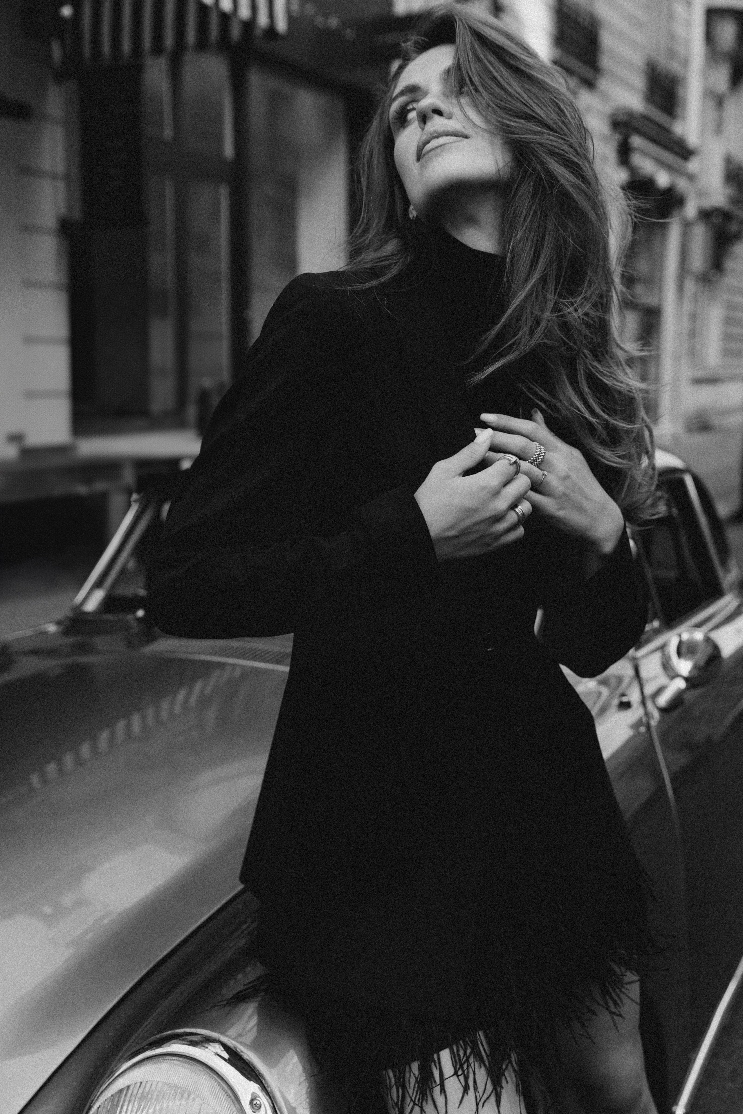 Hit the road. Photographer in Paris