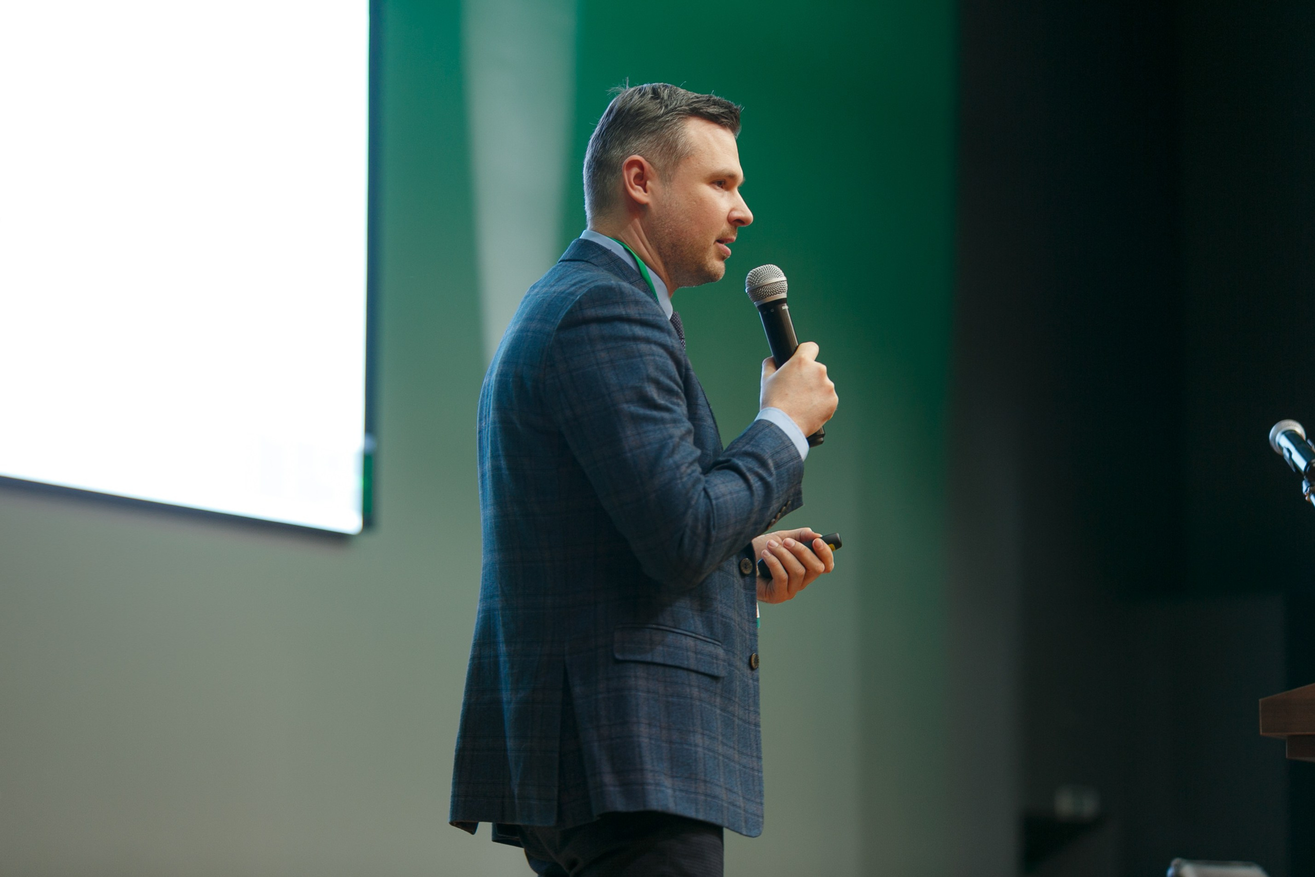 Фотосъемка конференции «Смоленская Весна» в Смоленске. Фотограф в Смоленске Михаил Буш