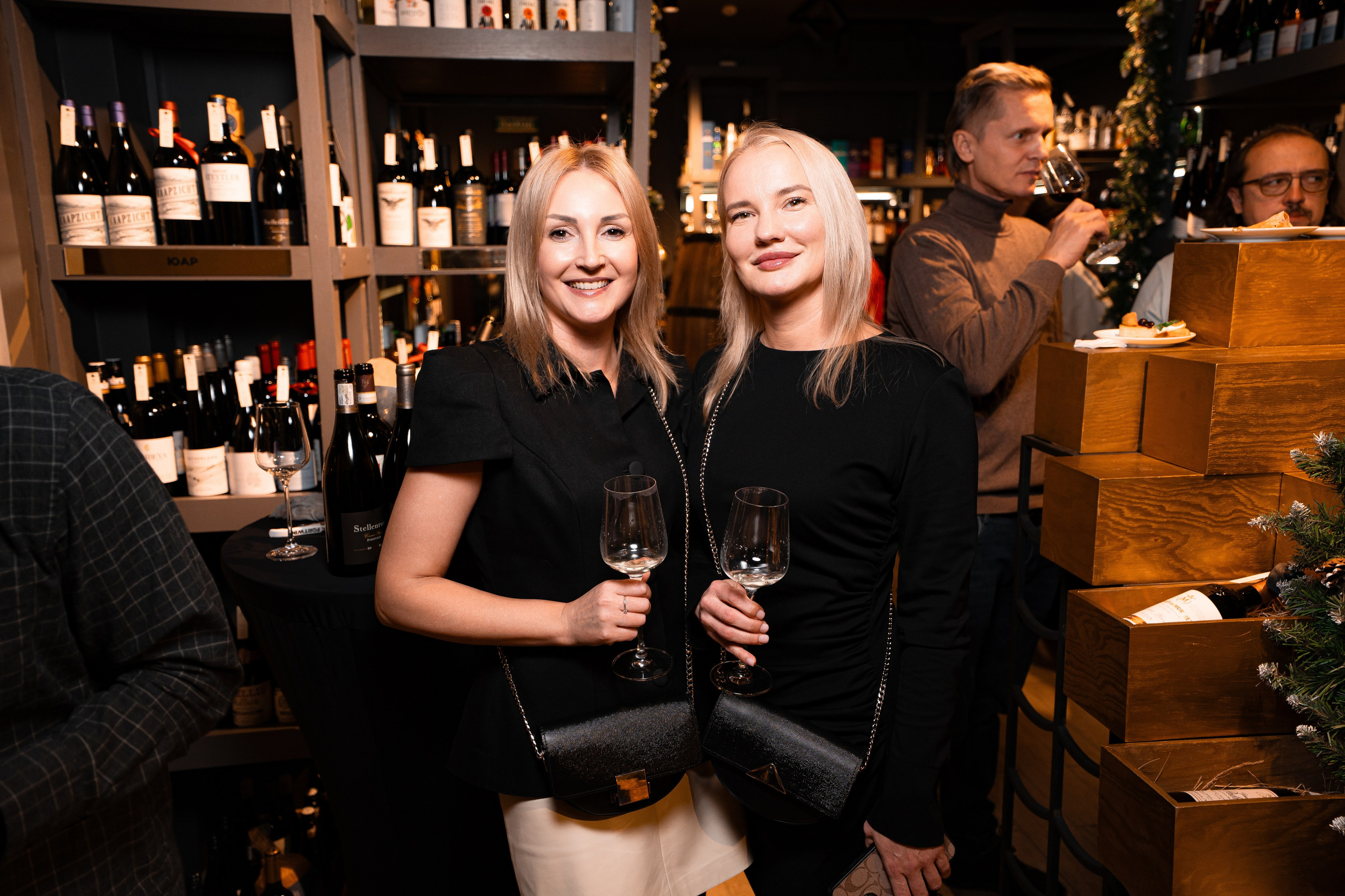 ЭНОТЕКА — 13 ЛЕТ. СВОИ. ФОТООТЧЕТЫ-СОБЫТИЯ-МЕСТА