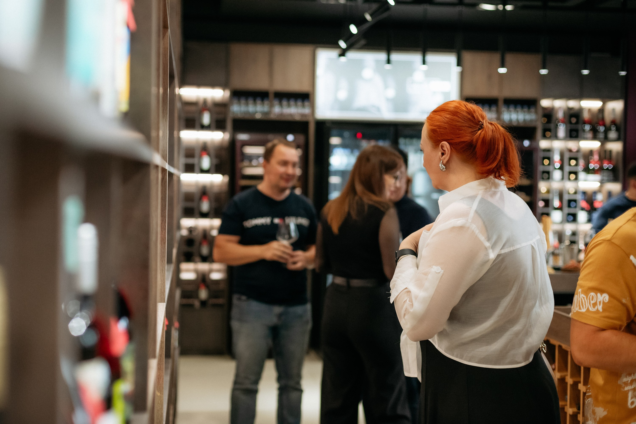 BY SIMPLE ВИНОТЕКА — ОТКРЫТИЕ. СВОИ. ФОТООТЧЕТЫ-СОБЫТИЯ-МЕСТА