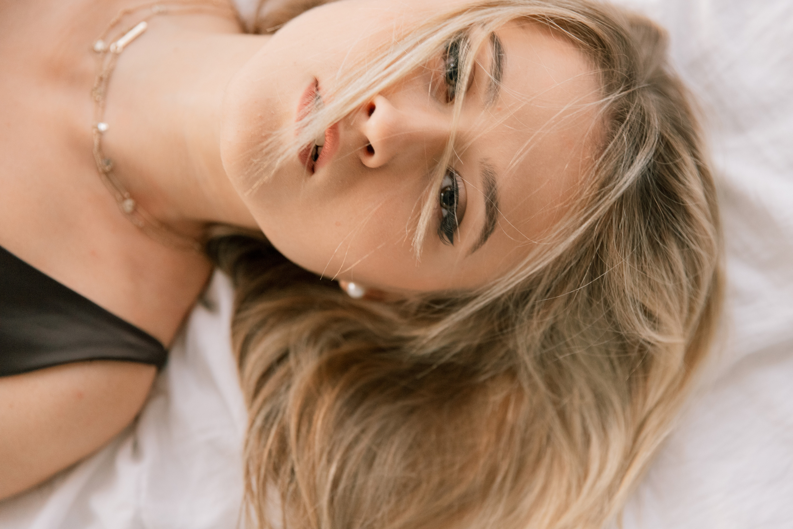 Женский портрет в студии. Портретный фотограф в Москве Анна Бобрик