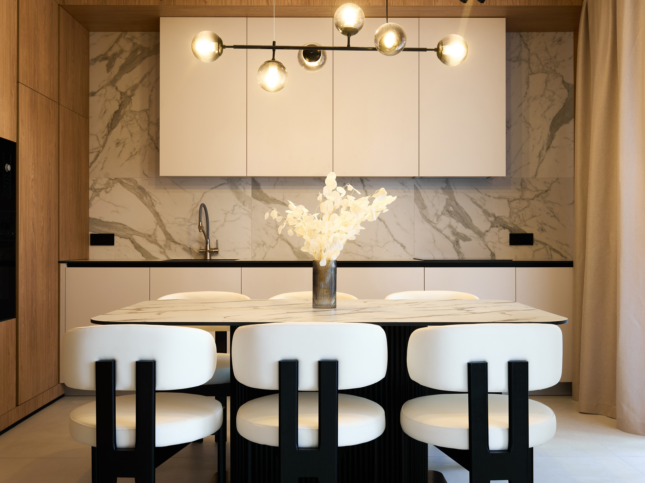 ЖК Парк Челюскинцев. Автомобильный и интерьерный фотограф в Минске Александр Тагаев