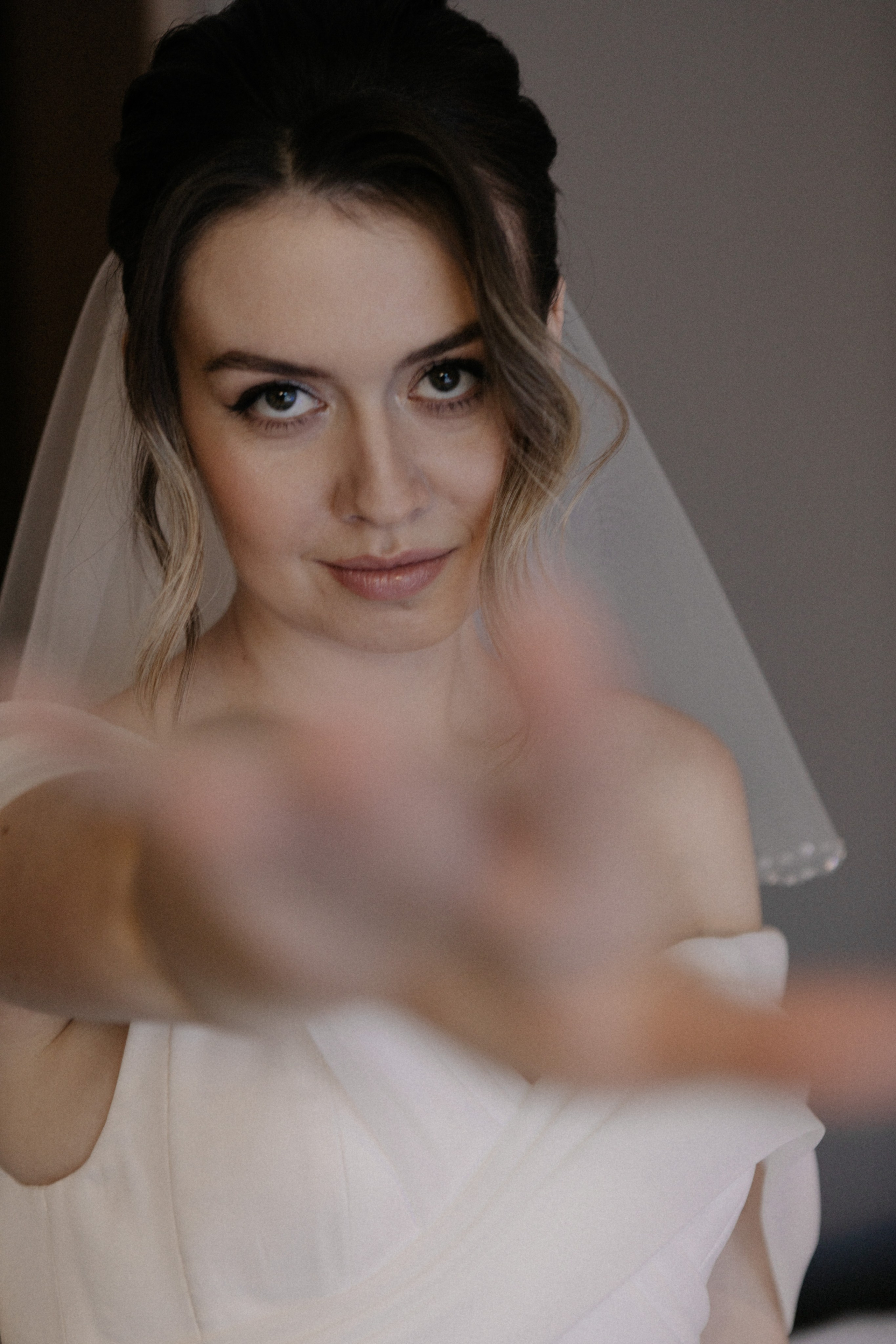 Ксюша и Илья. Утро в отеле роспись в Birds. Свадебный и портретный фотограф в Москве Анастасия Масюк