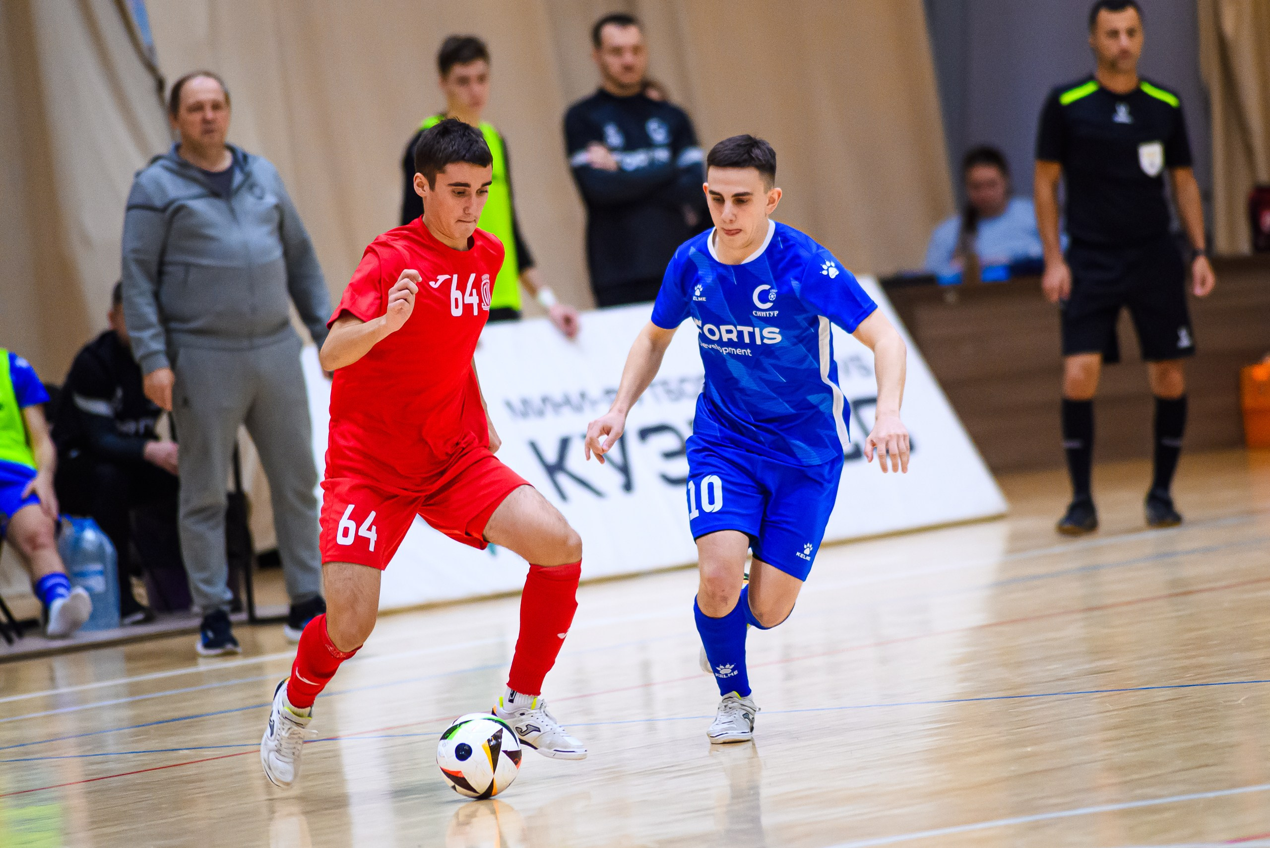 Высшая лига по футзалу — Сезон 2024-2025 — 2ой тур. Репортажный фотограф в Кемерово