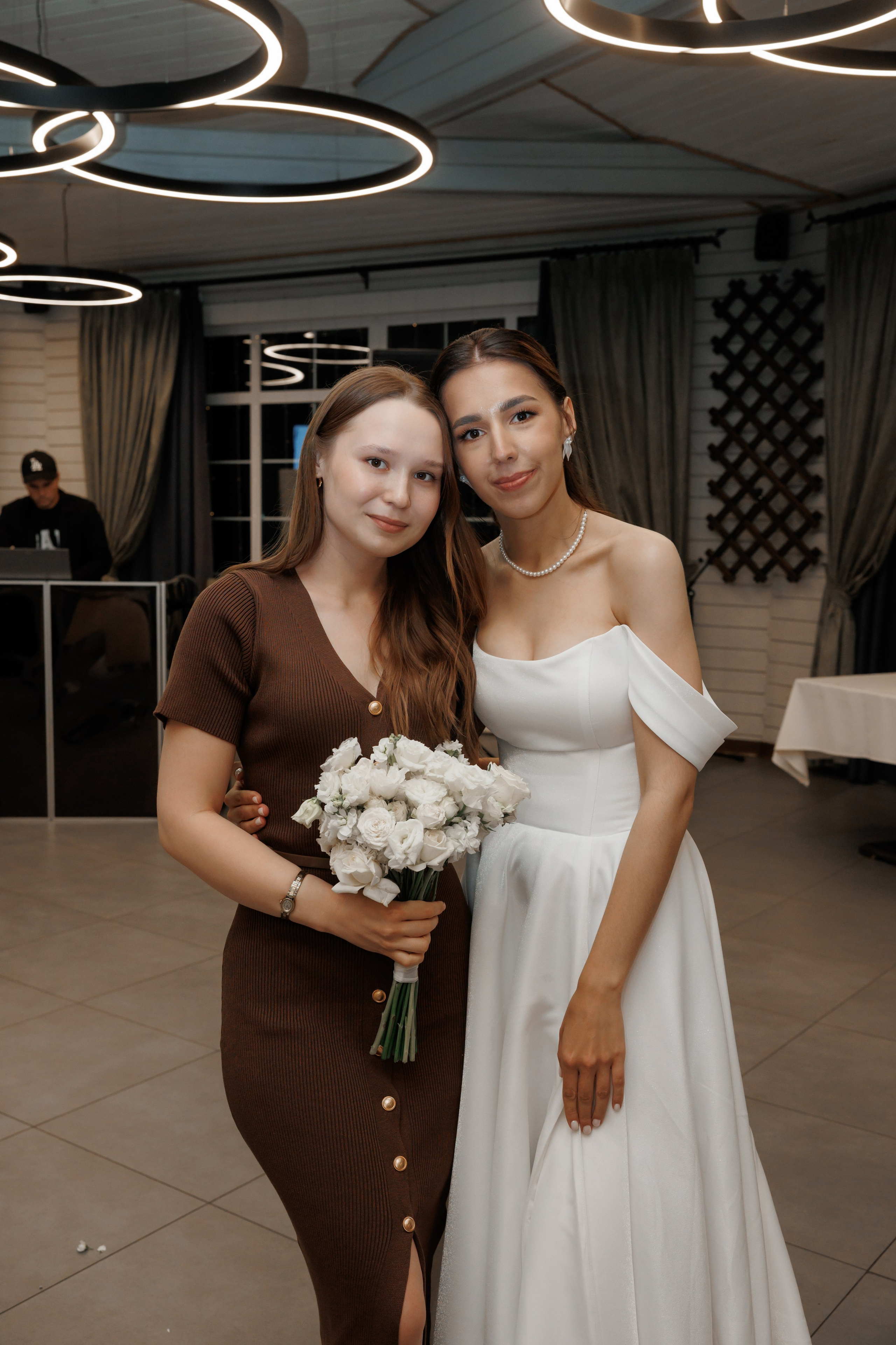 Регистрация в отеле Fish Point, ЗАГС Бутово, прогулка в Остафьево. Свадебный и репортажный фотограф (Москва, Королев и другие)