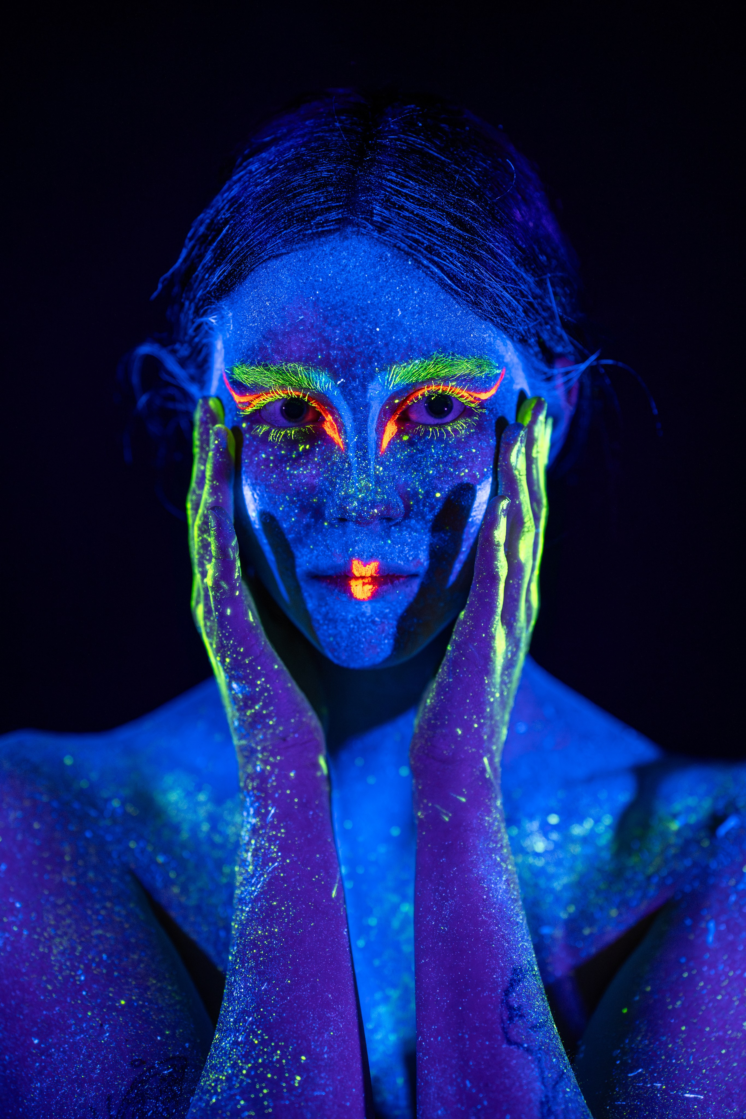 Неон. Легкая фотография