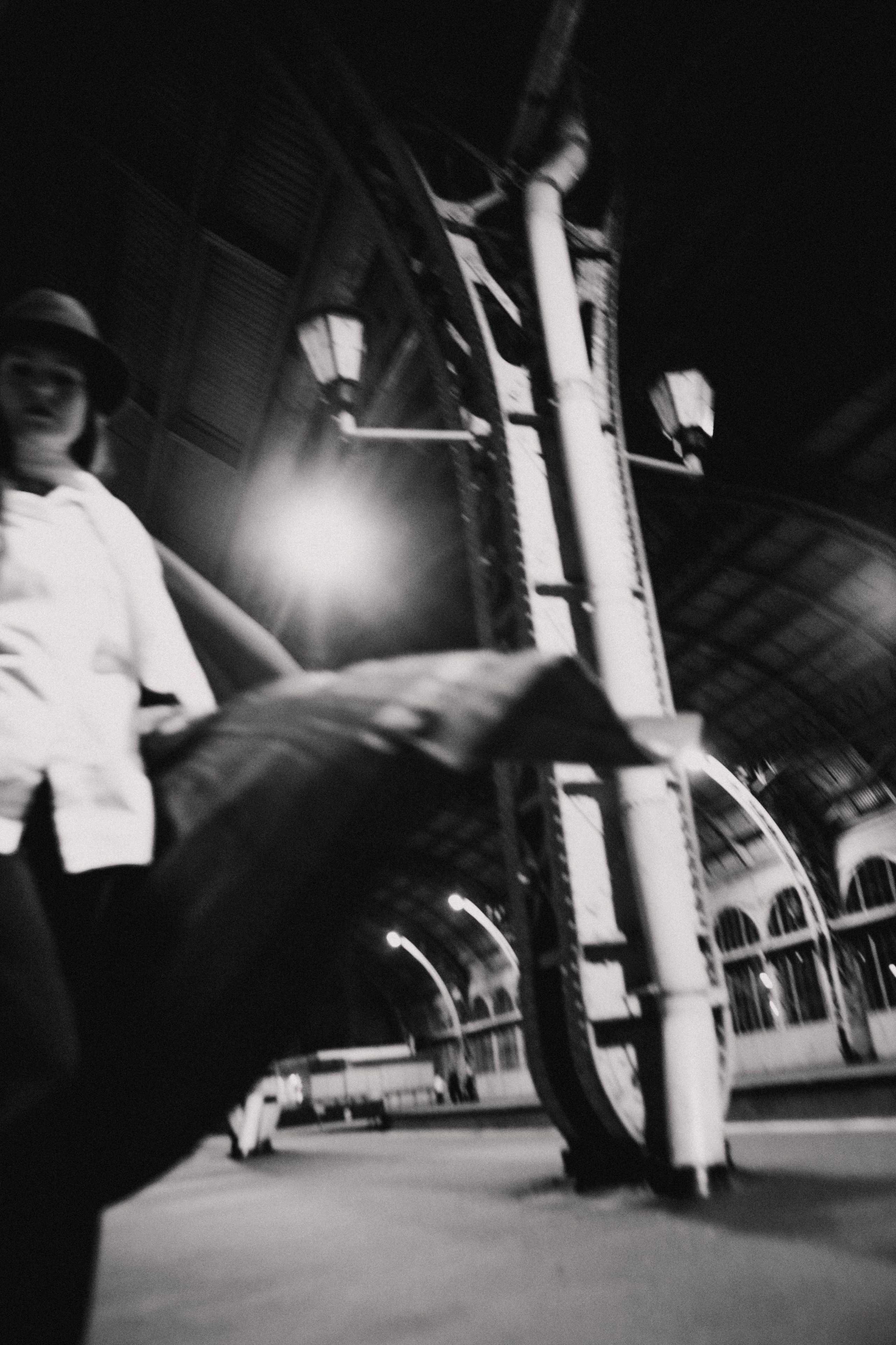 Витебский вокзал. Варя + Сергей. Фотограф в Нижнем Новгороде