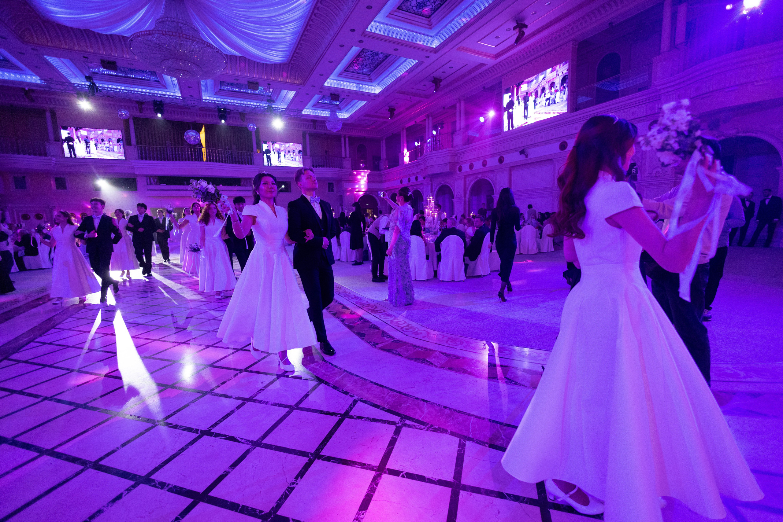 Viennese Ball. Кристина Шнайдер репортажный фотограф Алматы