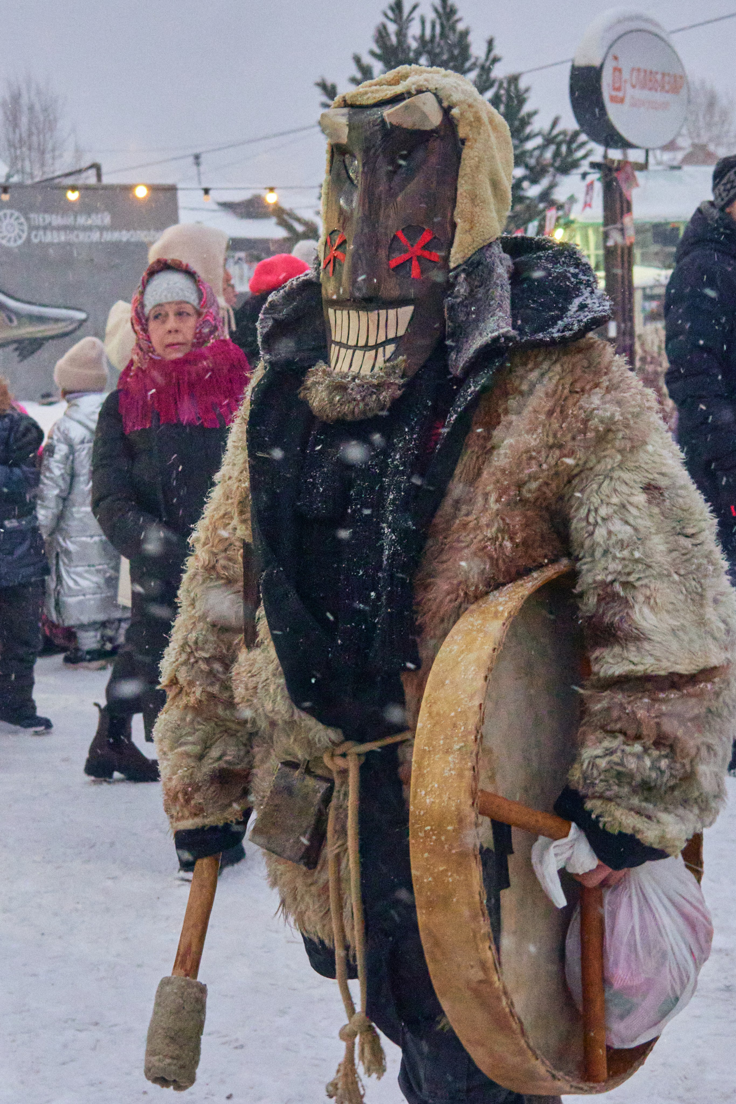 С медведем по соседям. Фотограф