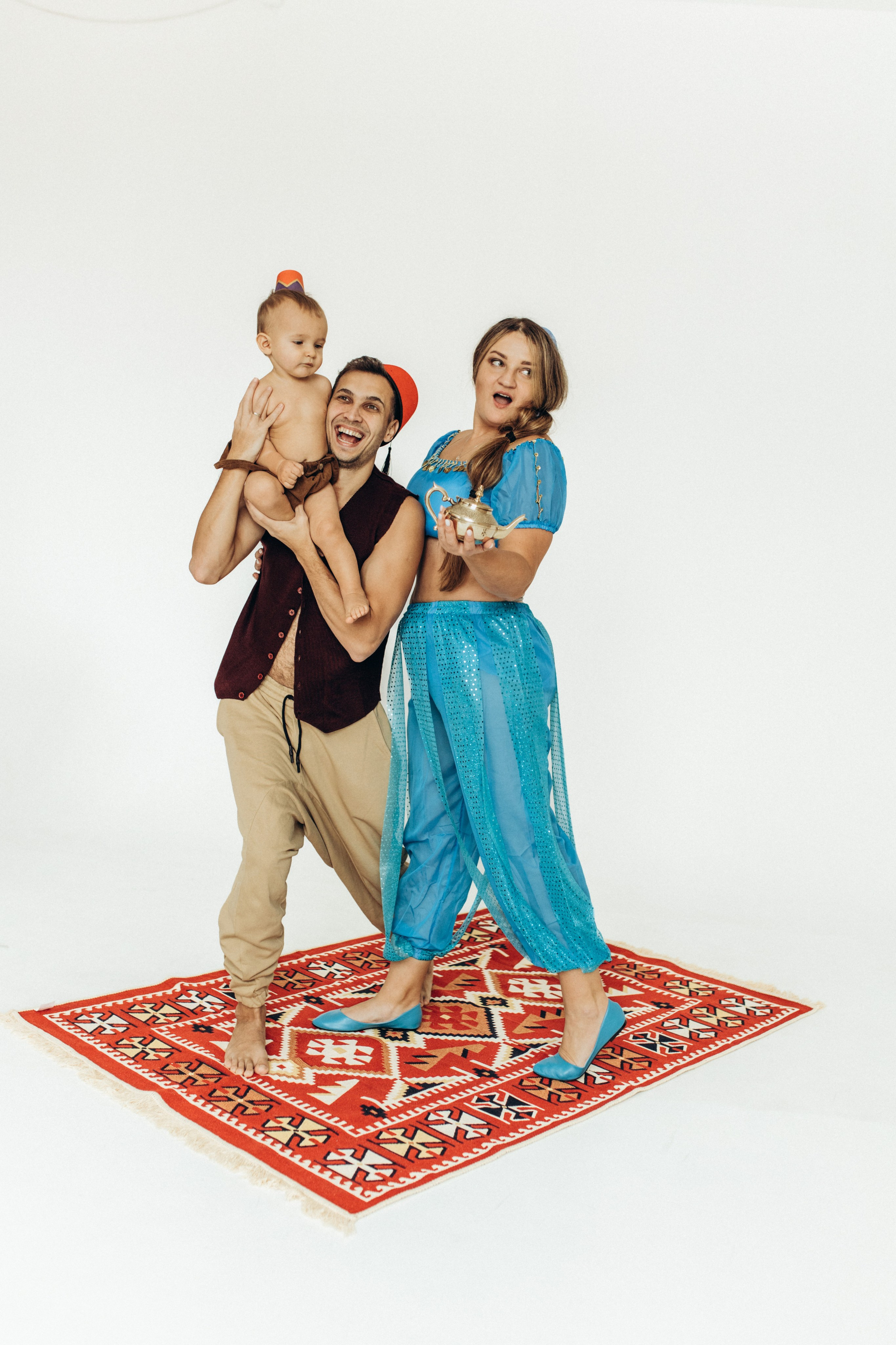 Семейные фото на годиках. Фотограф новорожденных Серпухов, Протвино, Москва I Марина Бурмистрова