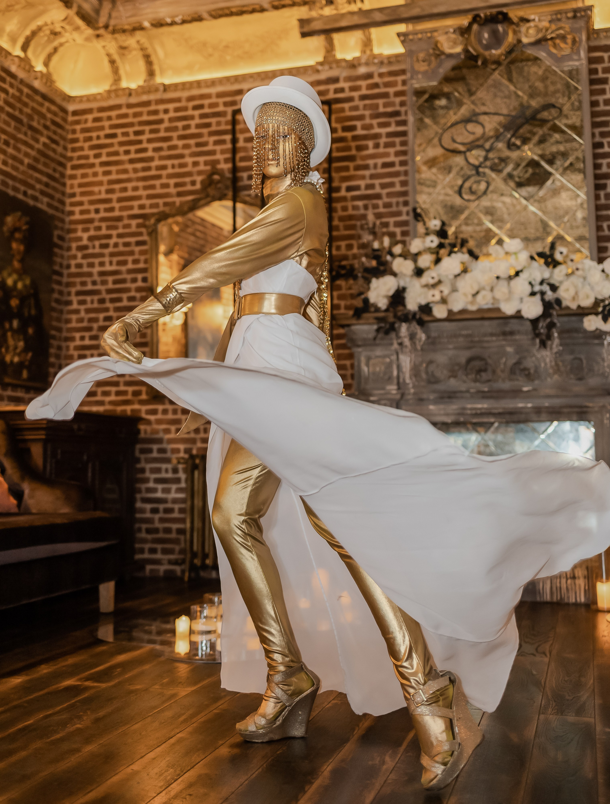 Mikhail & Elizabeth. Фотограф свадебный, репортажный, индивидуальный, фото для маркетплейсов, брендов, автосалонов