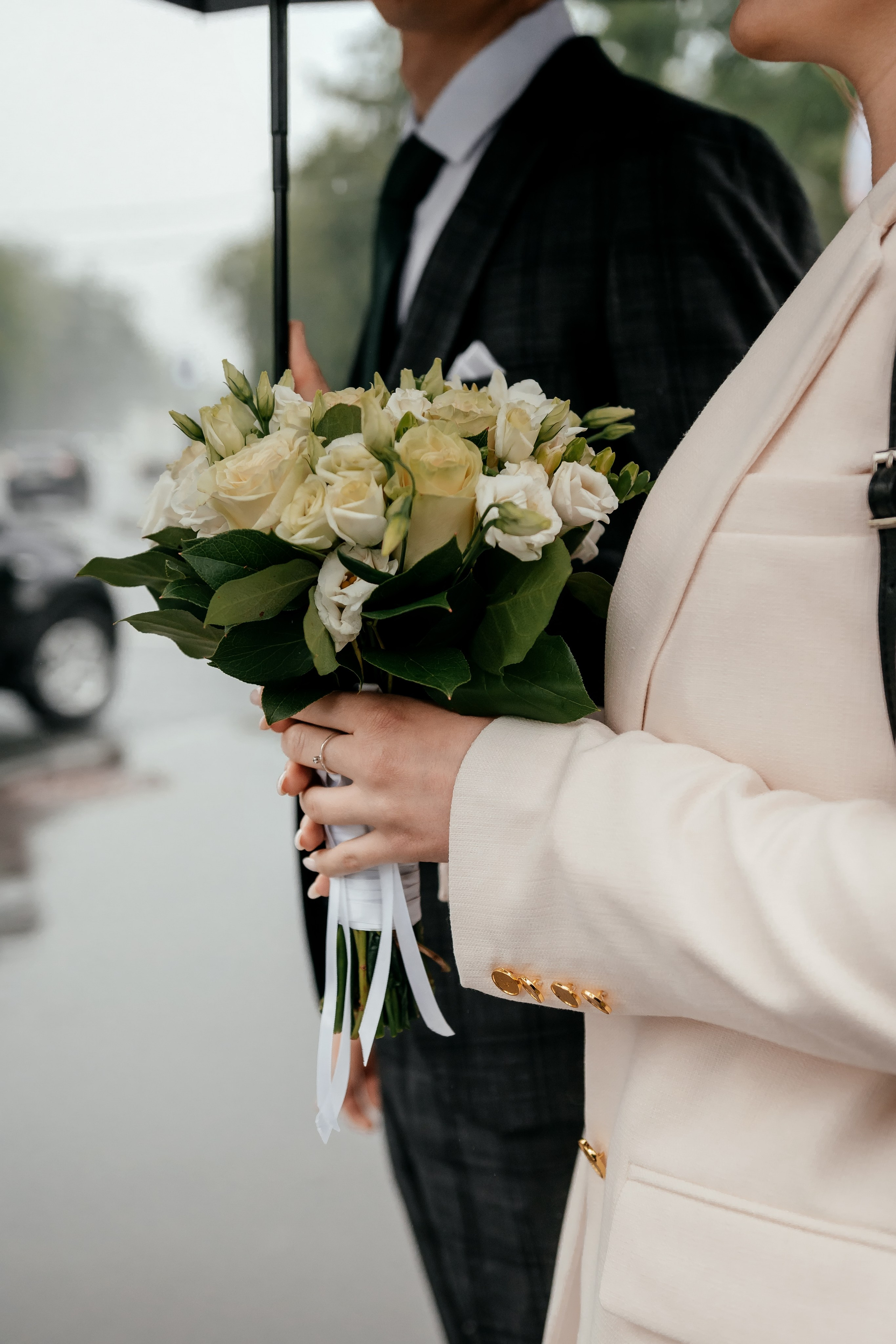 Когда дождь — это про любовь. Усадьба Кусково. Свадебный и семейный фотограф Виктория Носачёва. Щелково, Москва и МО