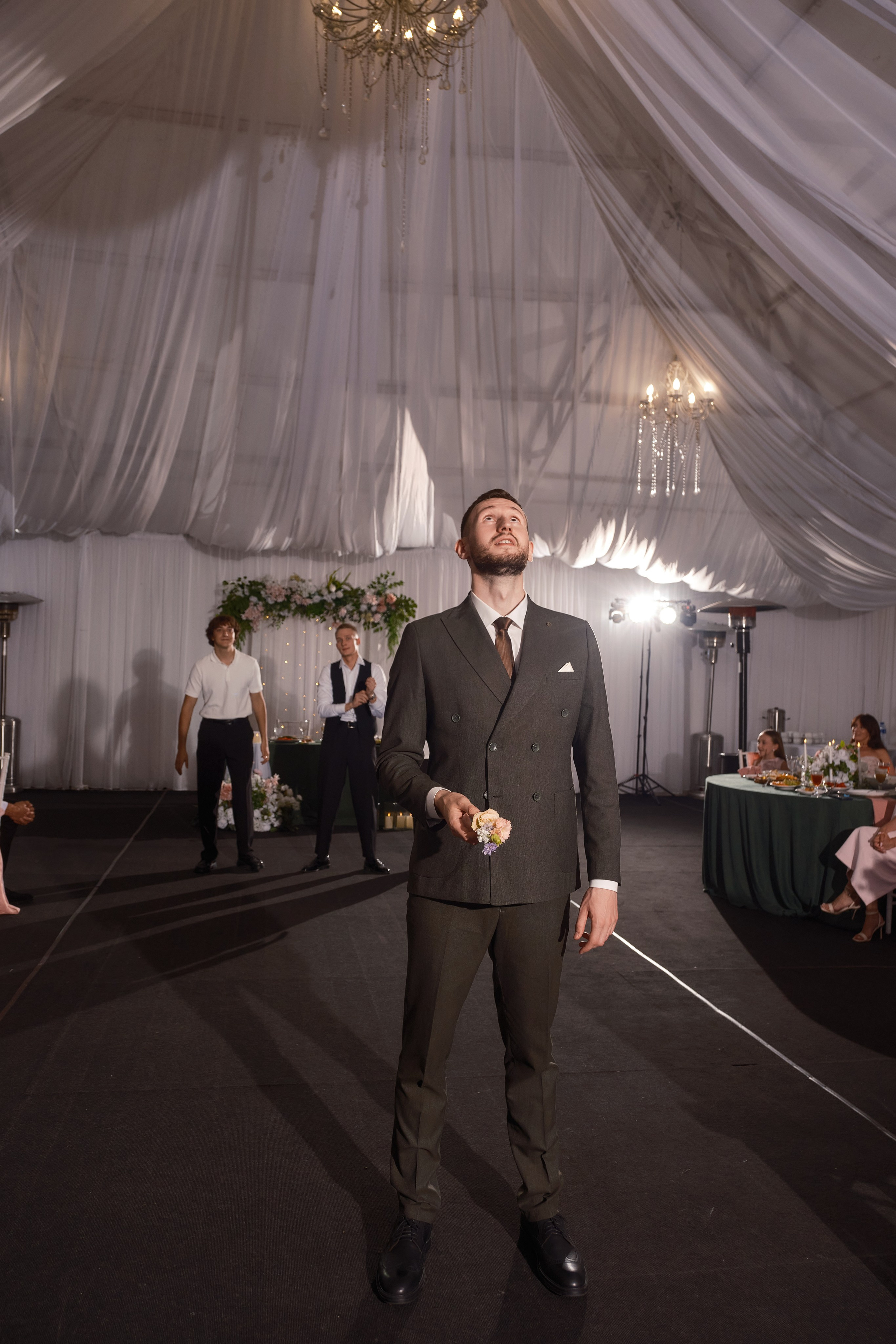 АРТЕМ И ЕКАТЕРИНА. Свадебный фотограф в Екатеринбурге Соседков Евгений